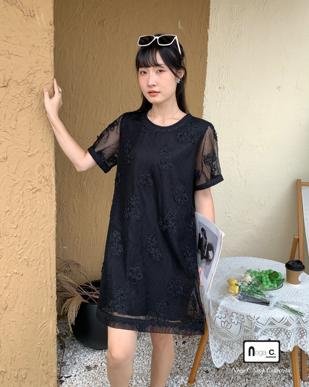 |初秋新品2件75折| 圓領蕾絲A型連身裙|黑色|有裡襯|無彈