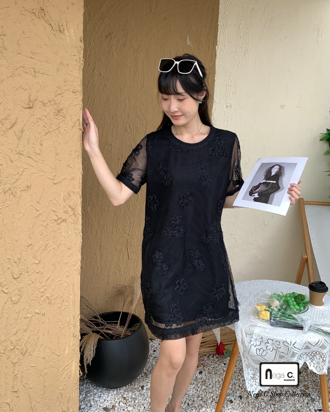 |初秋新品2件75折| 圓領蕾絲A型連身裙|黑色|有裡襯|無彈