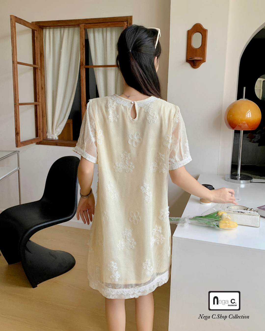 |初秋新品2件75折| 圓領蕾絲A型連身裙|米色|有裡襯|無彈