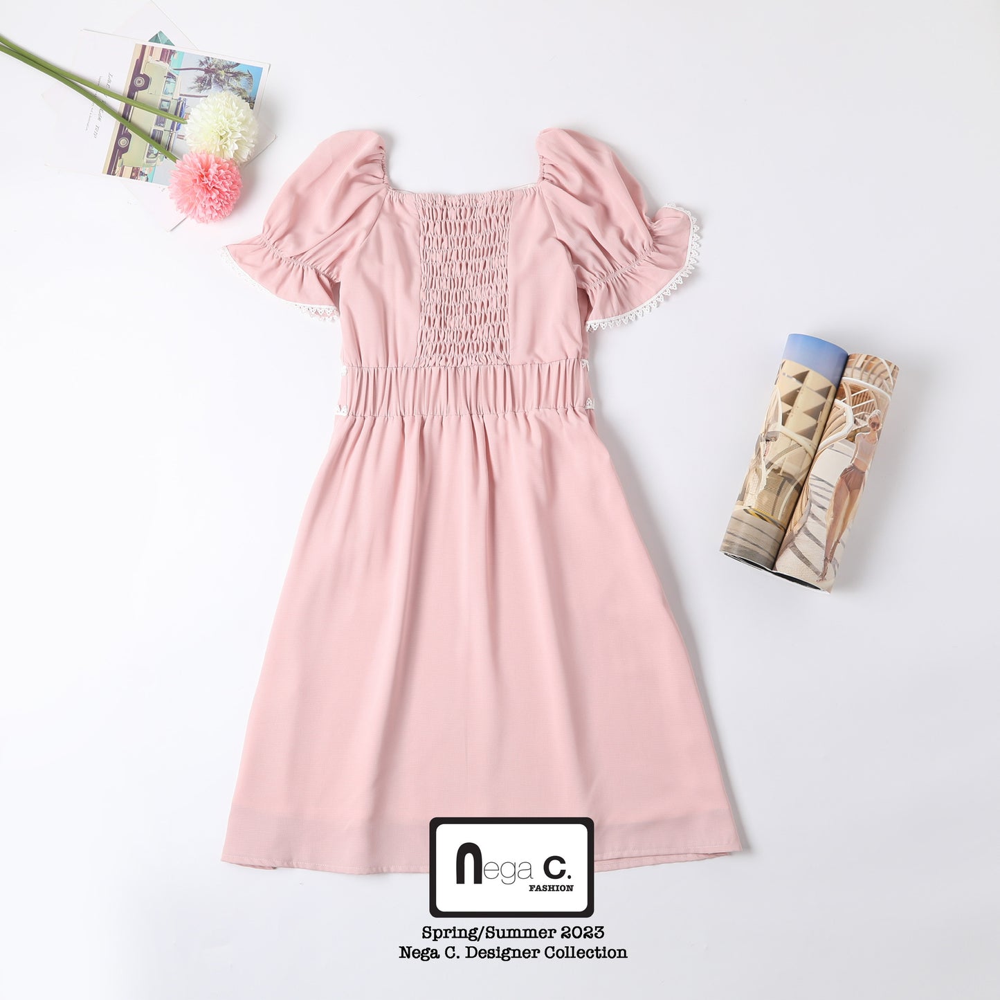 Nega C. Sweetheart Neck Lace Slim Waist Dress | สีชมพู | มีซับใน