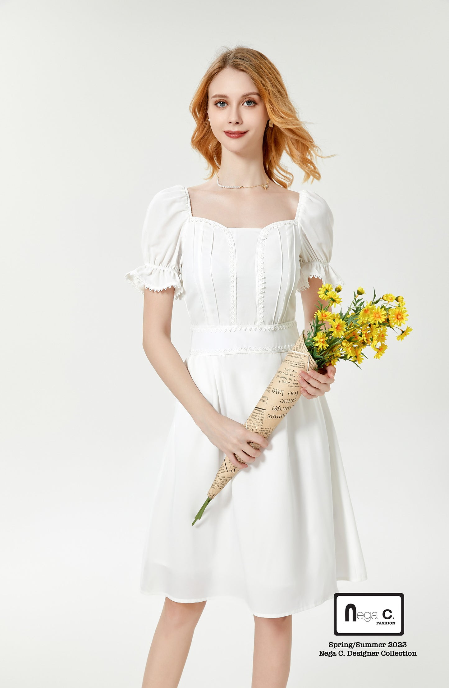 Nega C. Sweetheart Neck Lace Slim Waist Dress | สีขาว | มีซับใน