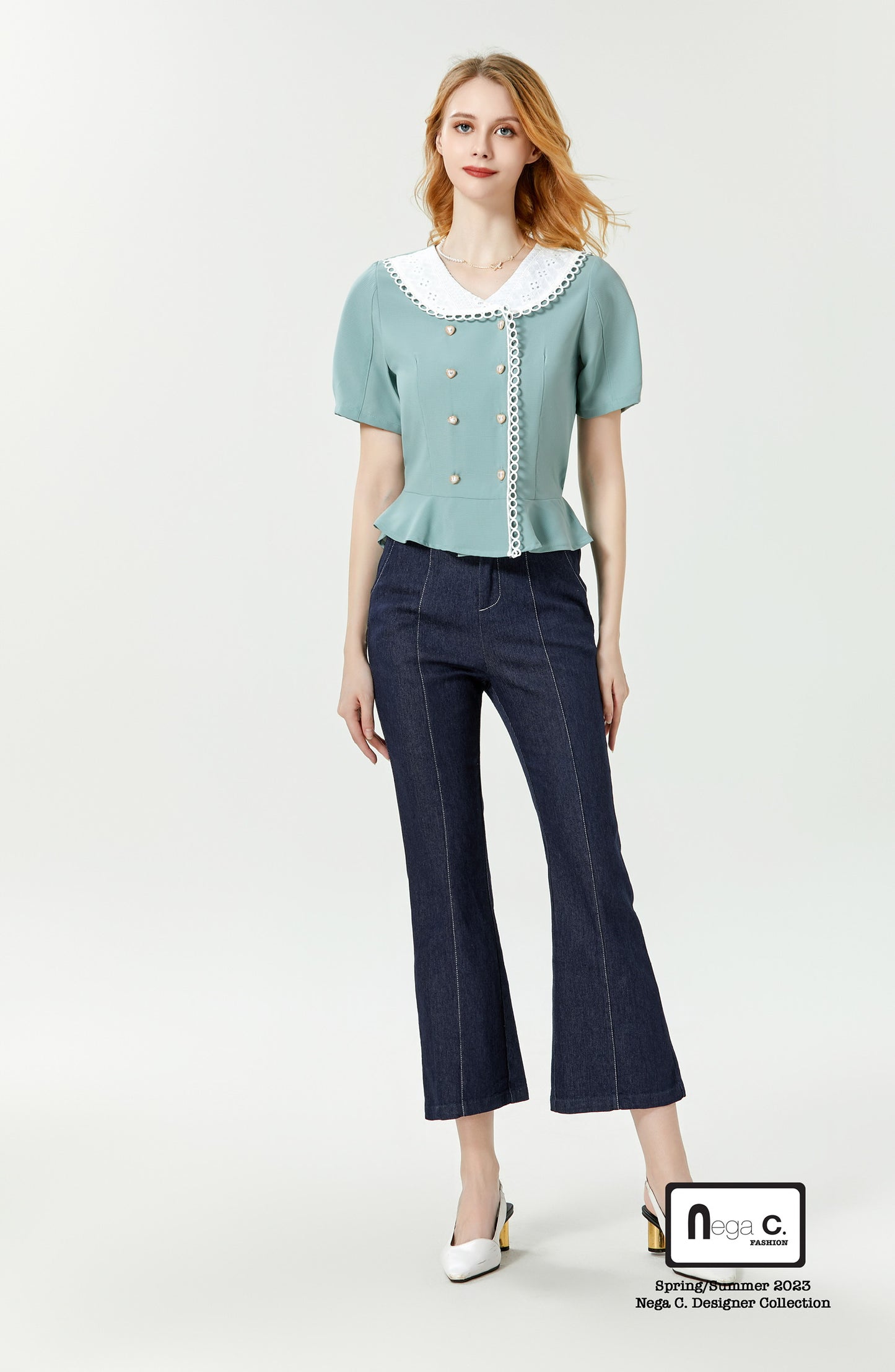 Nega C. 雙襟心心鈕扣蕾絲領襯衫| 淺綠色| 有裡襯