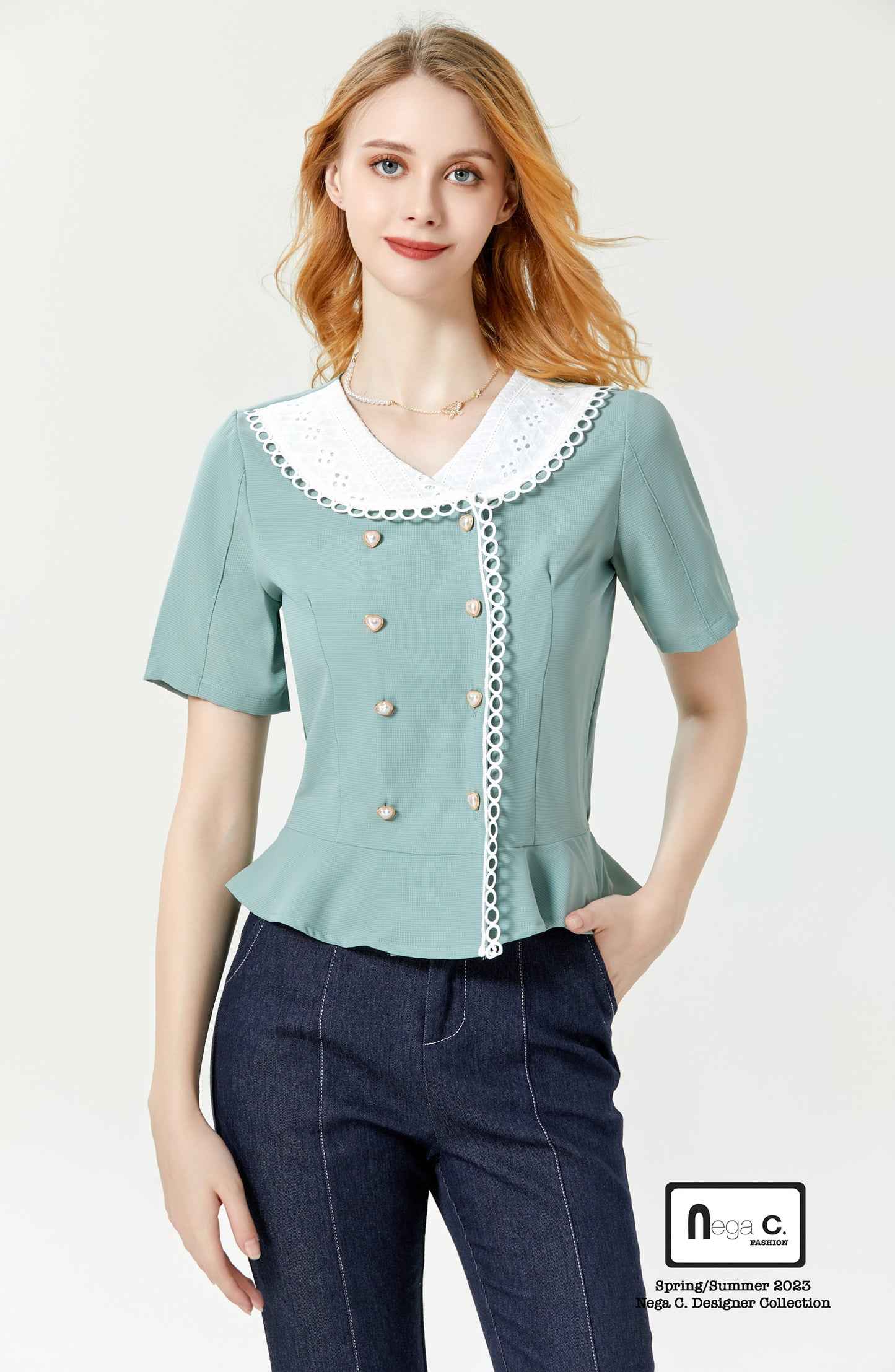 Nega C. 雙襟心心鈕扣蕾絲領襯衫| 淺綠色| 有裡襯