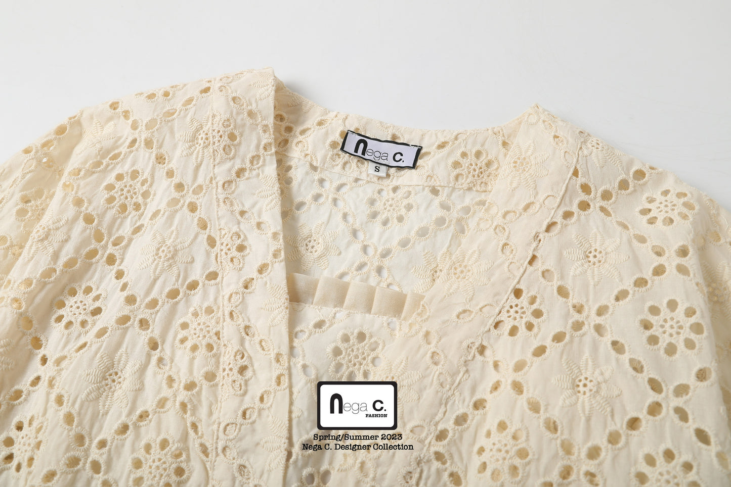 Nega C. เสื้อสายเดี่ยวลูกไม้ + เสื้อแจ็คเก็ตทูพีซ | สีแอปริคอท | มีซับใน