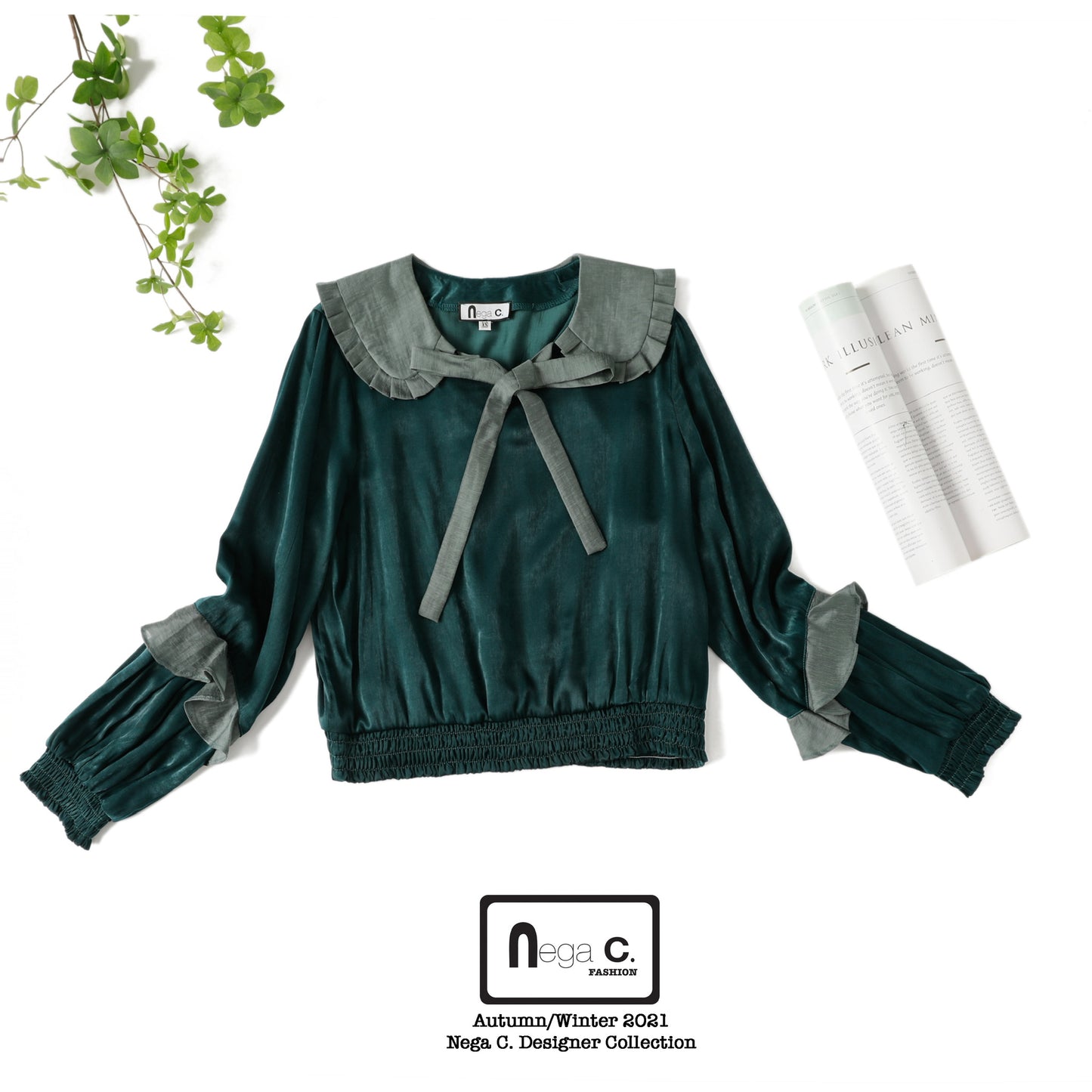 Nega C. เสื้อคอกลมพับกด | สีเขียว |