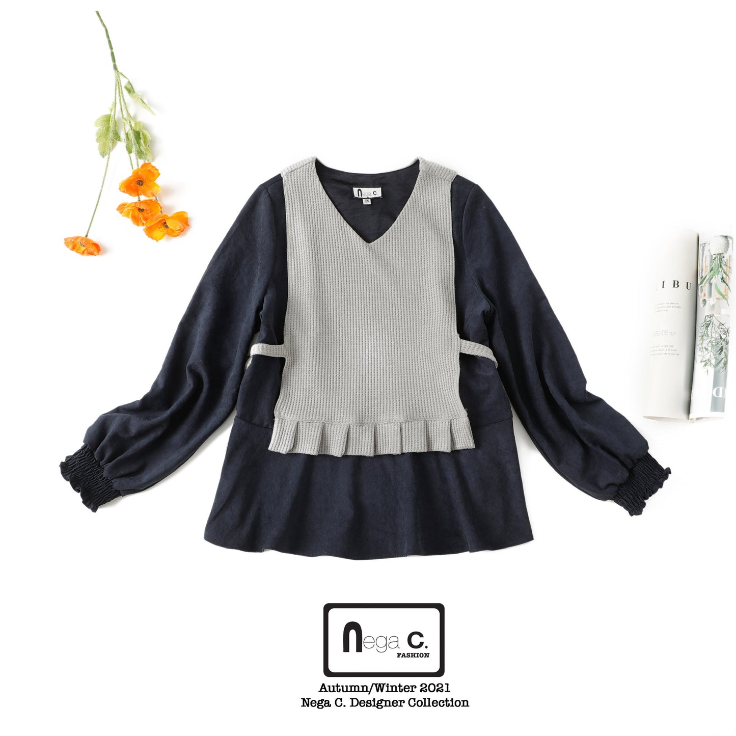 Nega C. เสื้อถักนิตติ้งแขนพัฟ | สีน้ำเงินเข้ม | ไม่มีซับใน