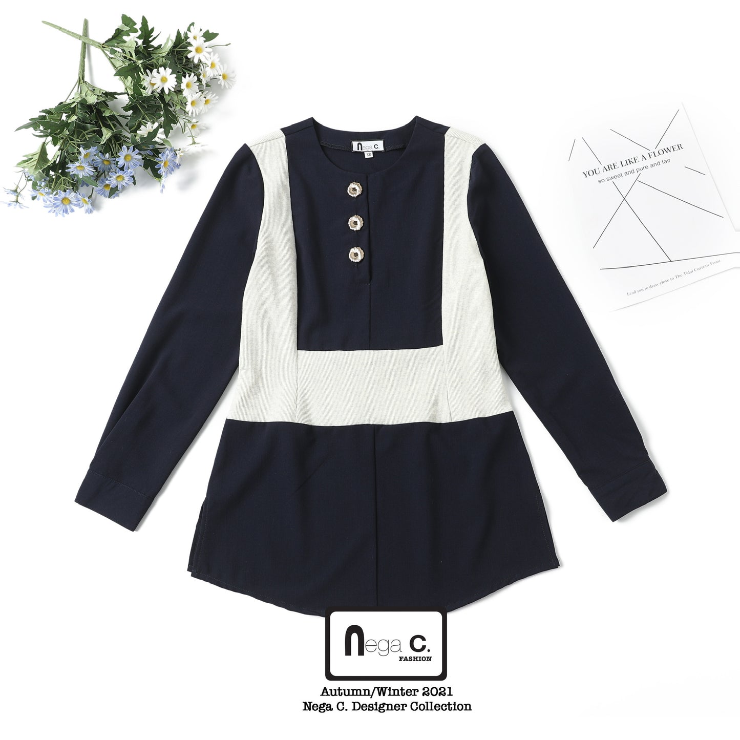 Nega C. Spliced คอกลมยาวปานกลาง | สีน้ำเงินเข้ม | ยืดเล็กน้อย | ไม่มีซับใน