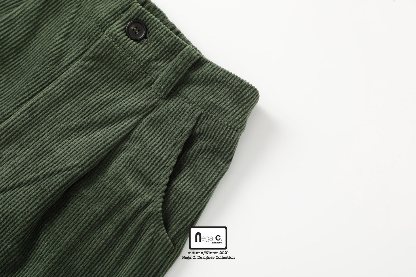 กางเกงขากว้างผ้าลูกฟูก Nega C. | สีเขียว | ยืดหยุ่นเล็กน้อย