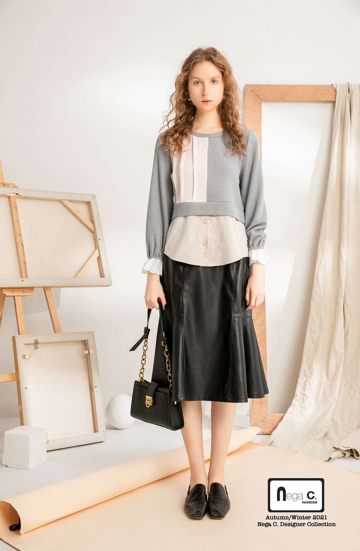 Nega C. เสื้อถักนิตติ้งแพทช์ | สีปกอ่อน | ยืดเล็กน้อย | ไม่มีซับใน