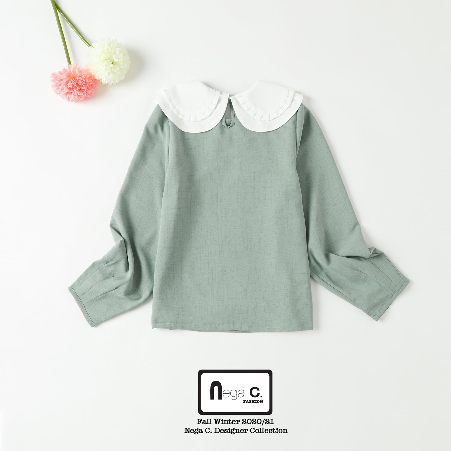 Nega C. เสื้อเชิ้ตลูกไม้คอกลมจับจีบบางสองชั้น |สีเขียว|ซับในแบบเรียบเรียง|