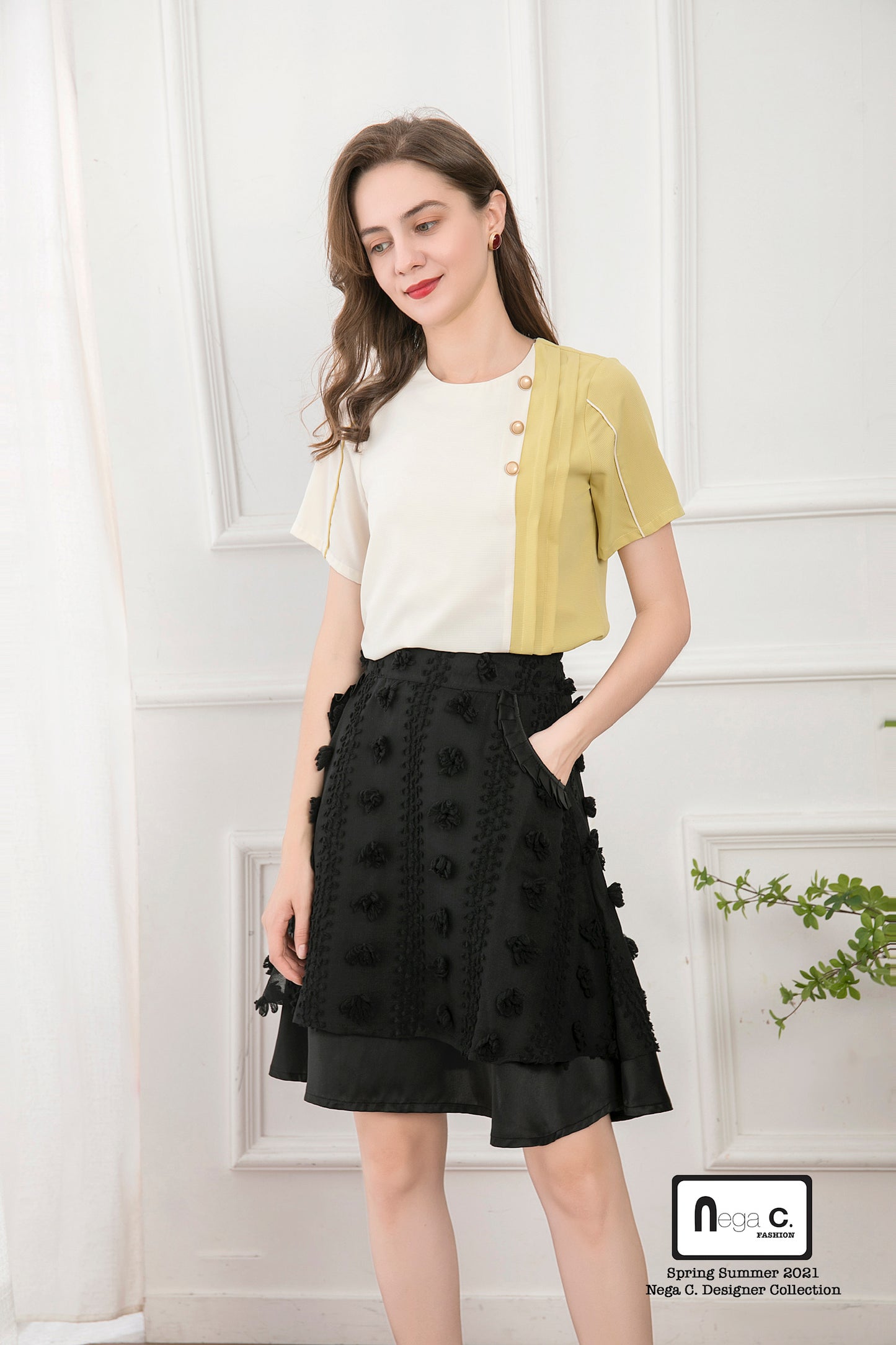Nega C. เสื้อคอกลม Color Block Pleated |สีเหลือง|