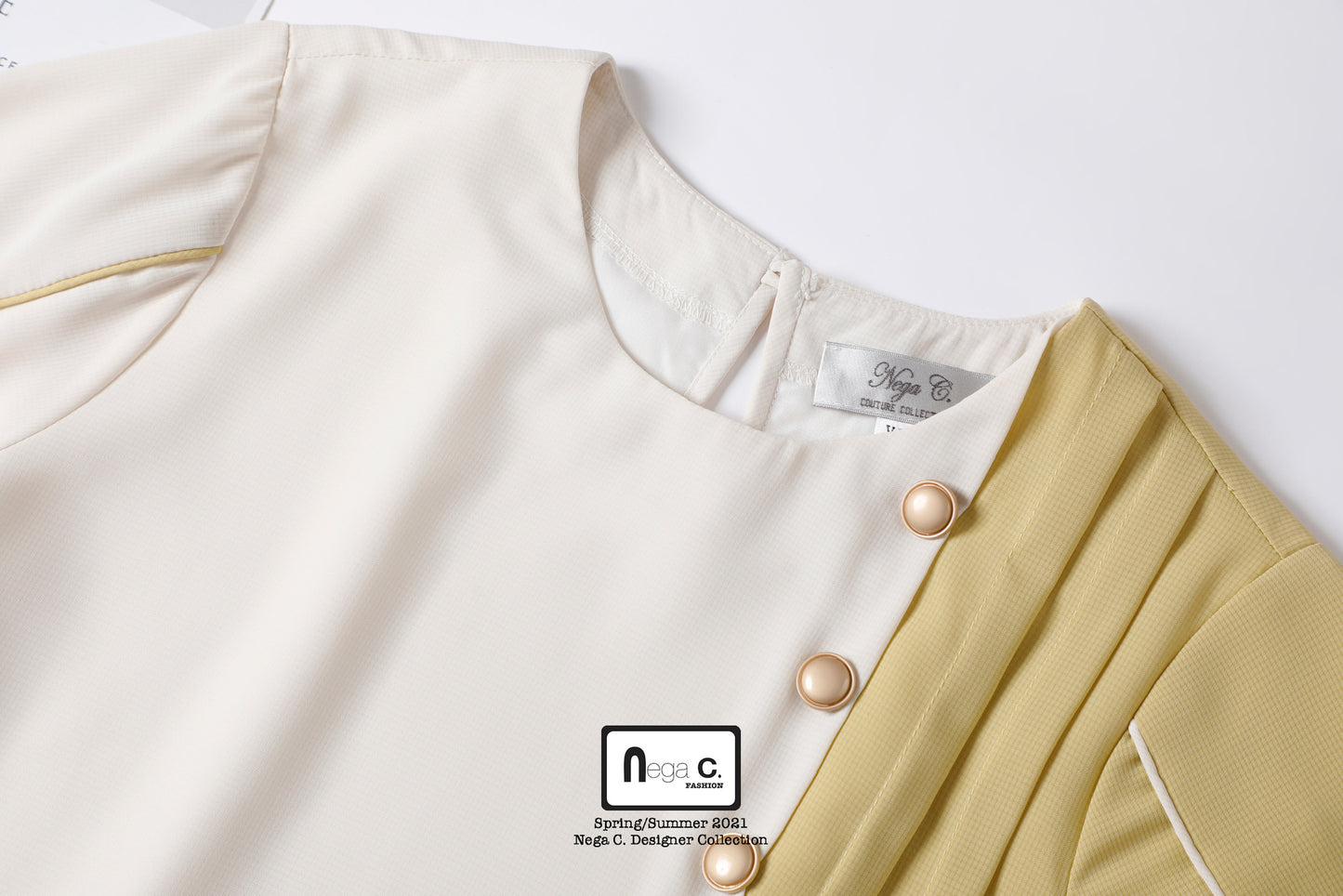 Nega C. เสื้อคอกลม Color Block Pleated |สีเหลือง|