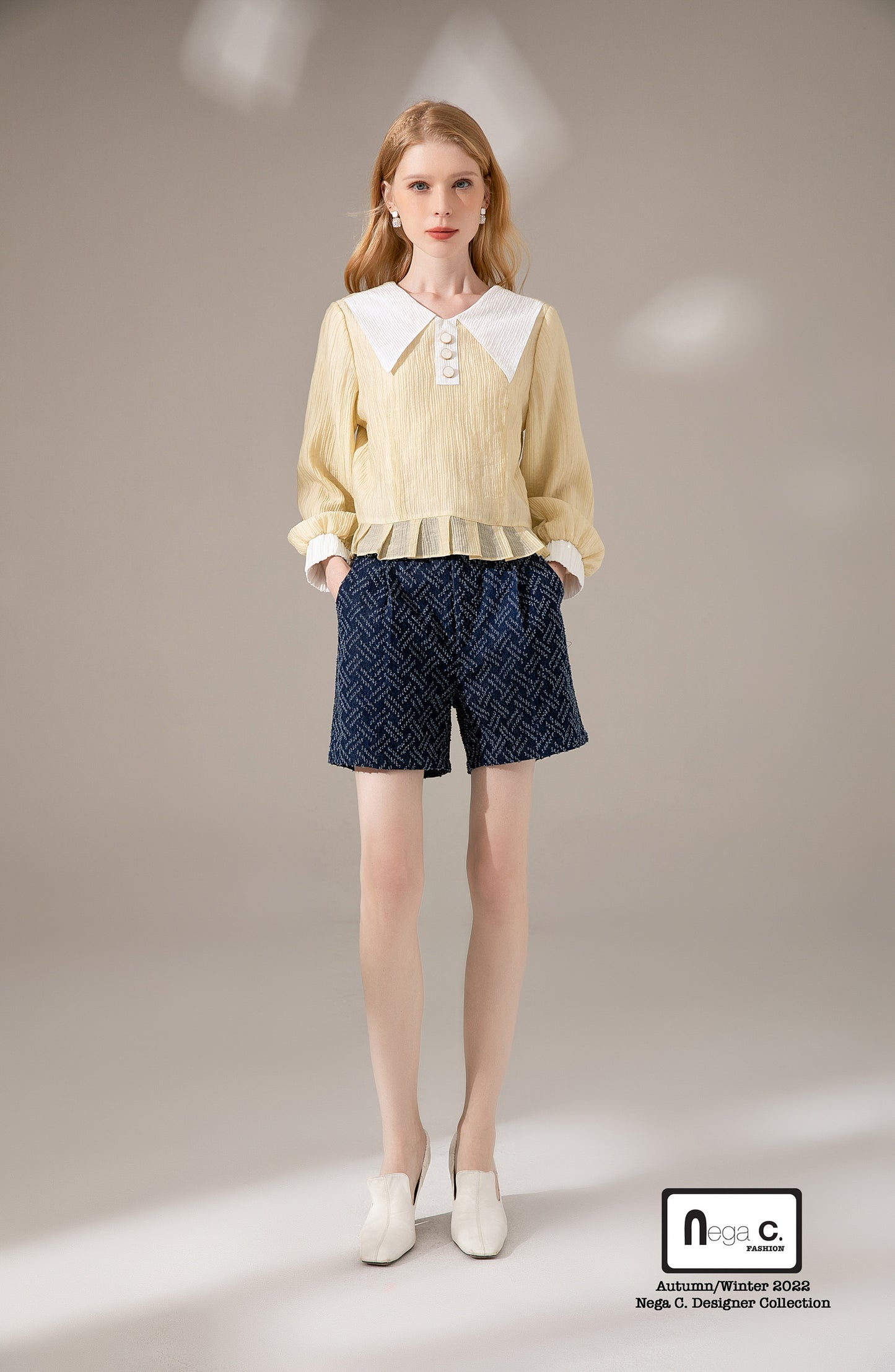 Nega C. Colorblock เสื้อจับจีบปกพีค | สีเหลือง | ผ้าไม่ยืด | มีซับใน