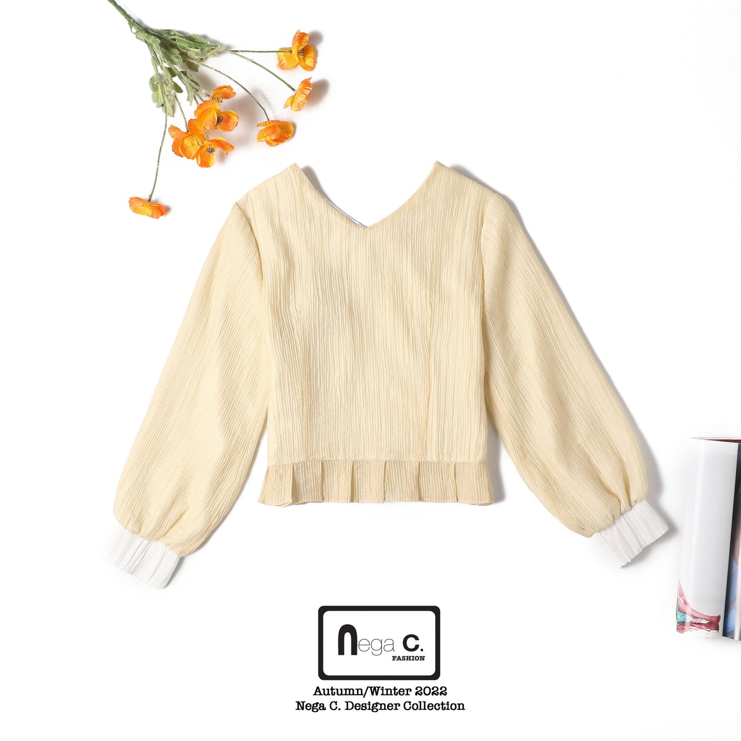 Nega C. Colorblock เสื้อจับจีบปกพีค | สีเหลือง | ผ้าไม่ยืด | มีซับใน