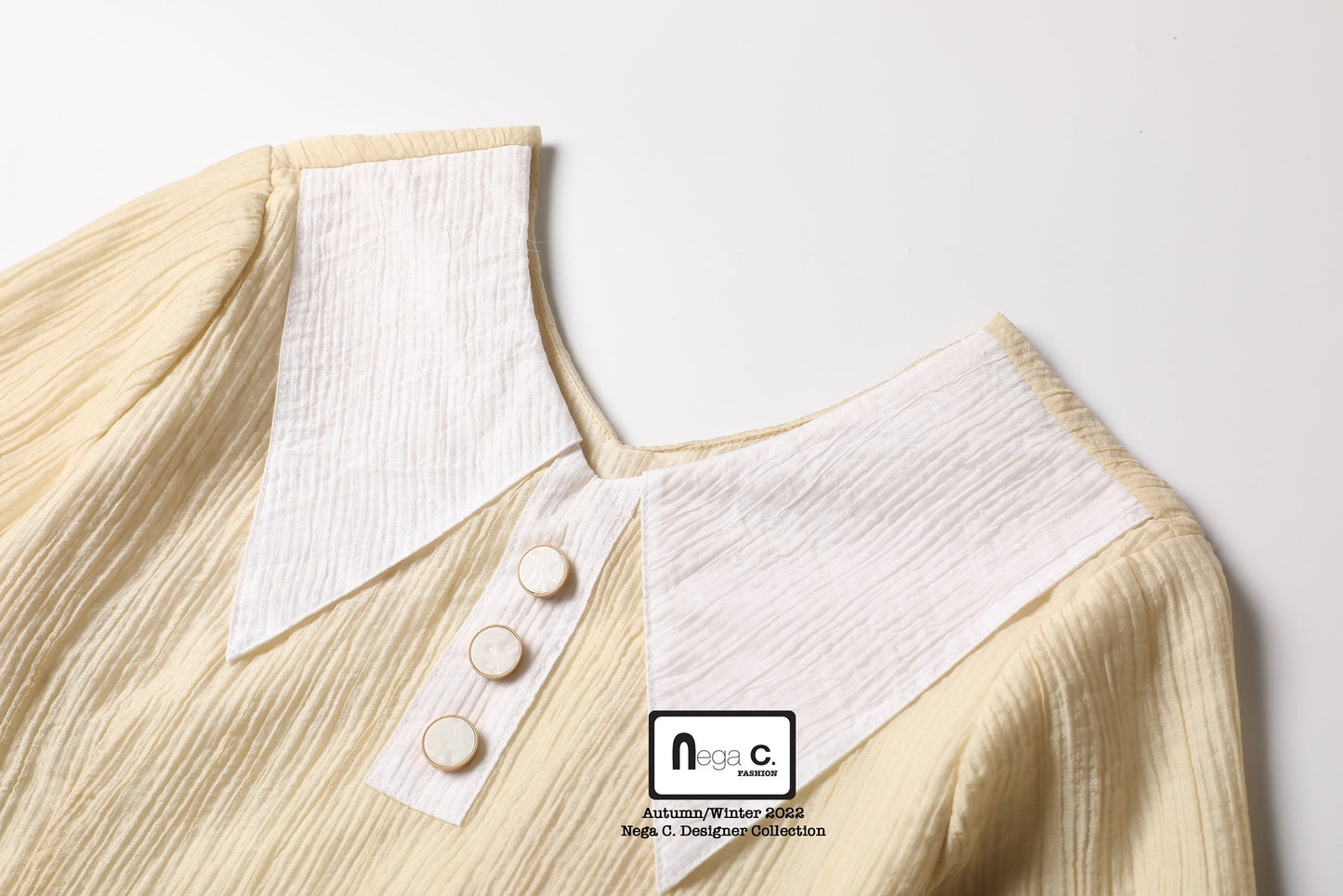 Nega C. Colorblock เสื้อจับจีบปกพีค | สีเหลือง | ผ้าไม่ยืด | มีซับใน