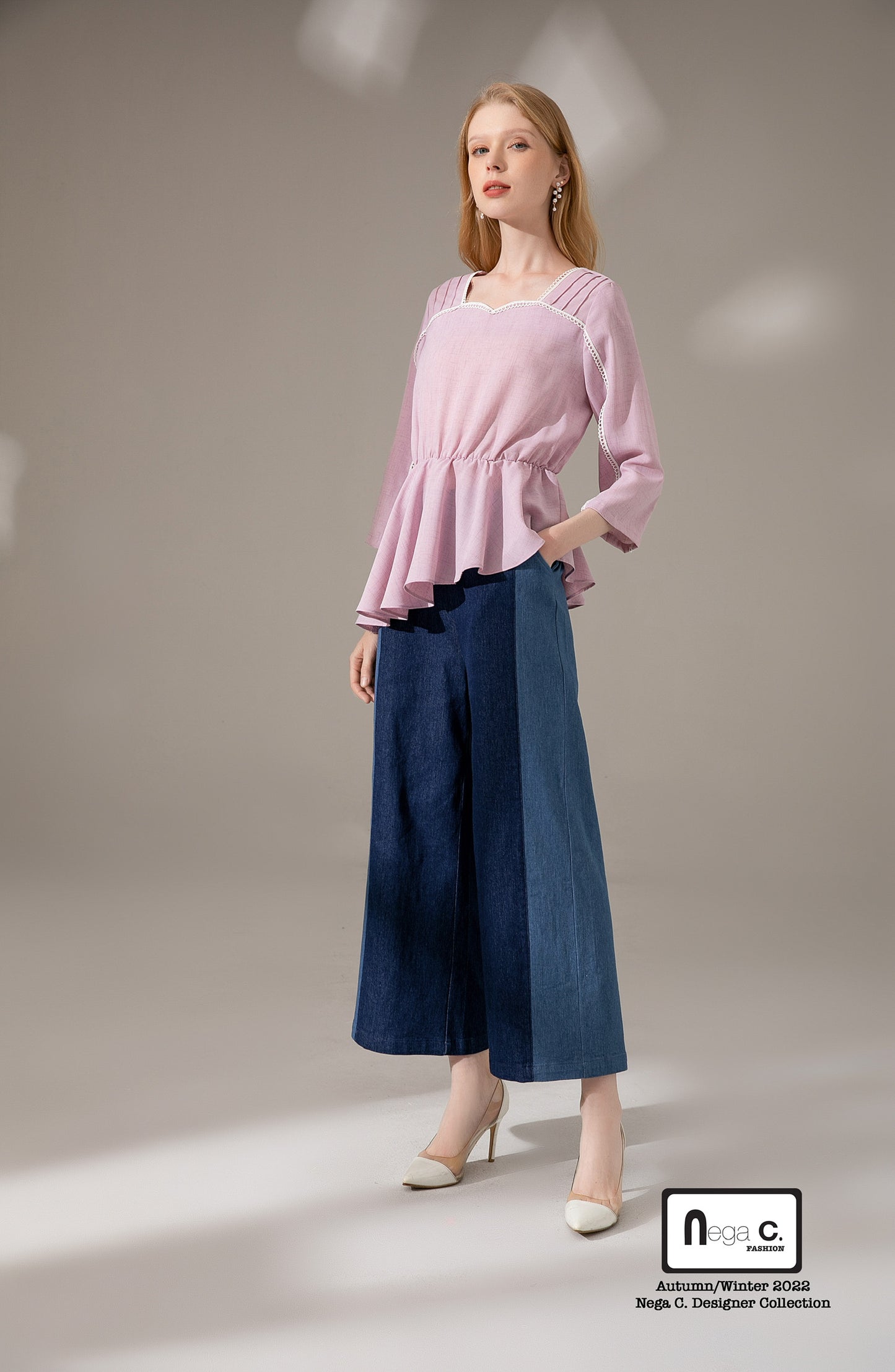 Nega C. เสื้อทูนิคระบายไม่สมมาตรคอ Sweetheart | สีชมพู | ไม่ยืด | ไม่มีซับใน