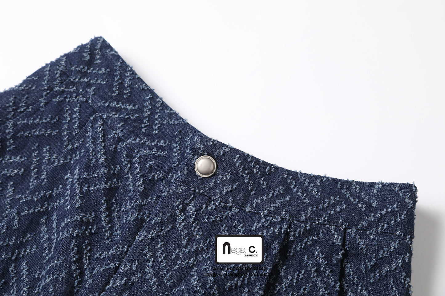 Nega C. Denim Shorts | สีน้ำเงินเข้ม | ไม่ยืด | ไม่มีซับใน