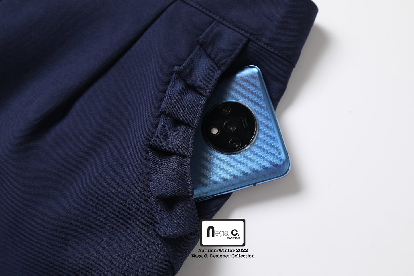 Nega C. 純色荷葉邊闊版西褲| 深藍色| 無彈| 無裡襯