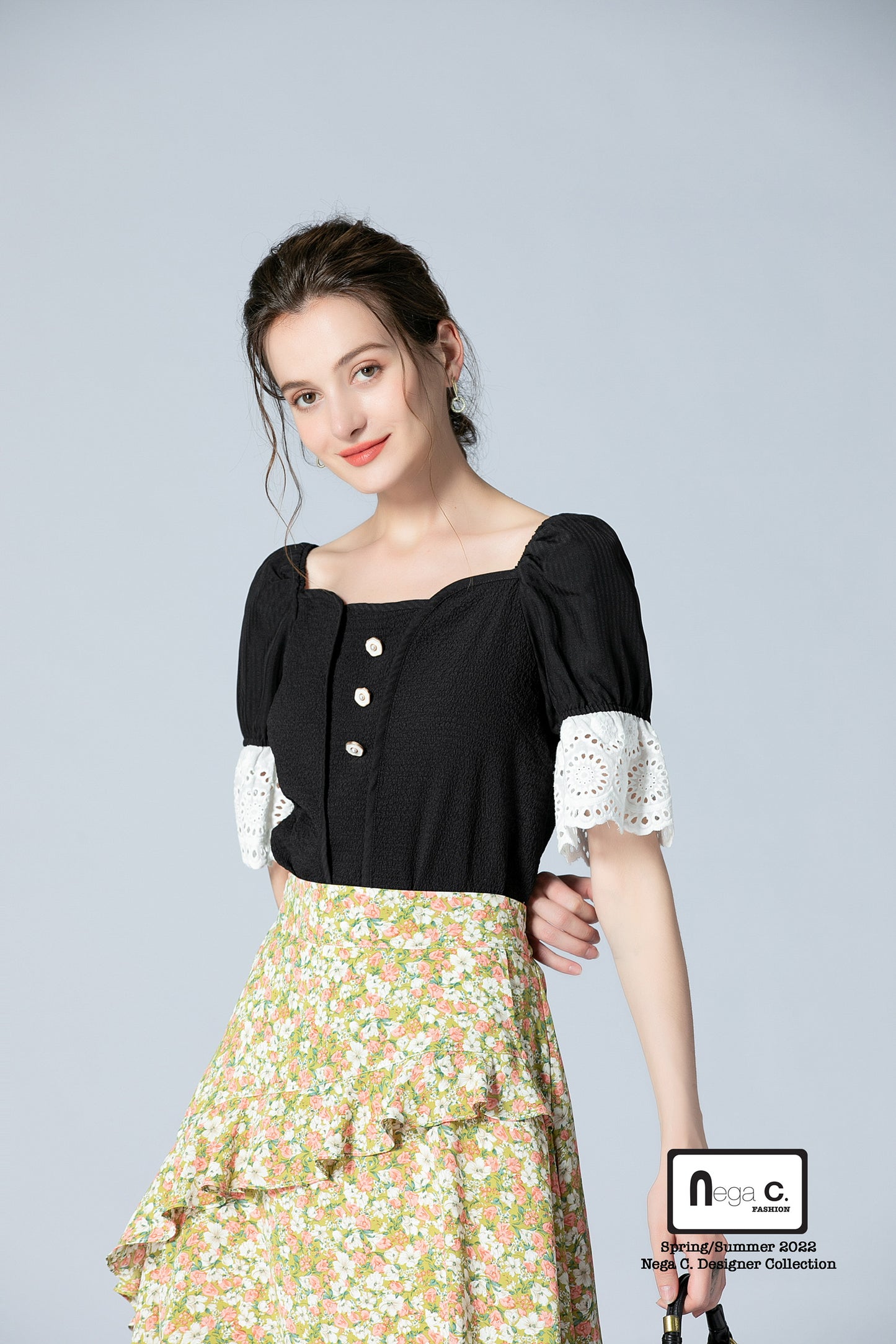 Nega C. เสื้อแขนพองคอ Sweetheart | สีดำ | ไม่มีซับใน