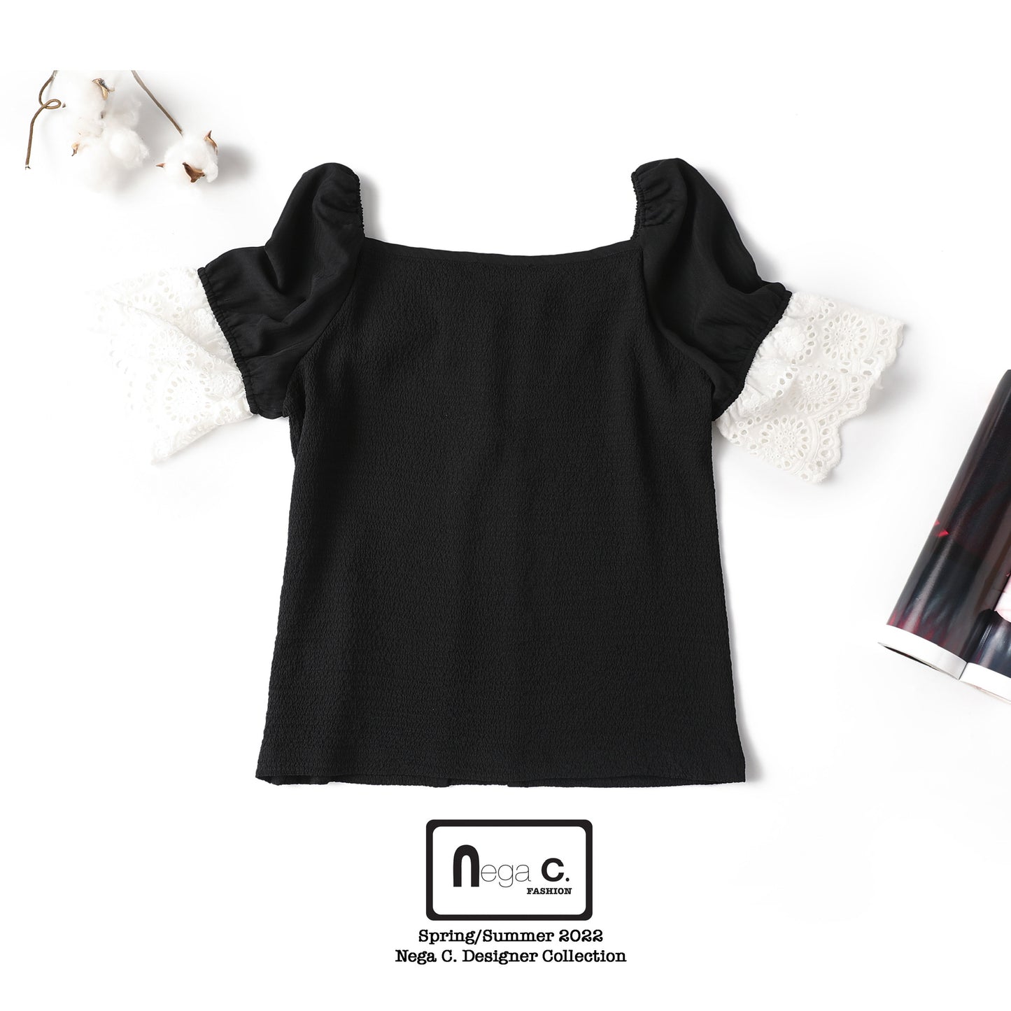 Nega C. เสื้อแขนพองคอ Sweetheart | สีดำ | ไม่มีซับใน