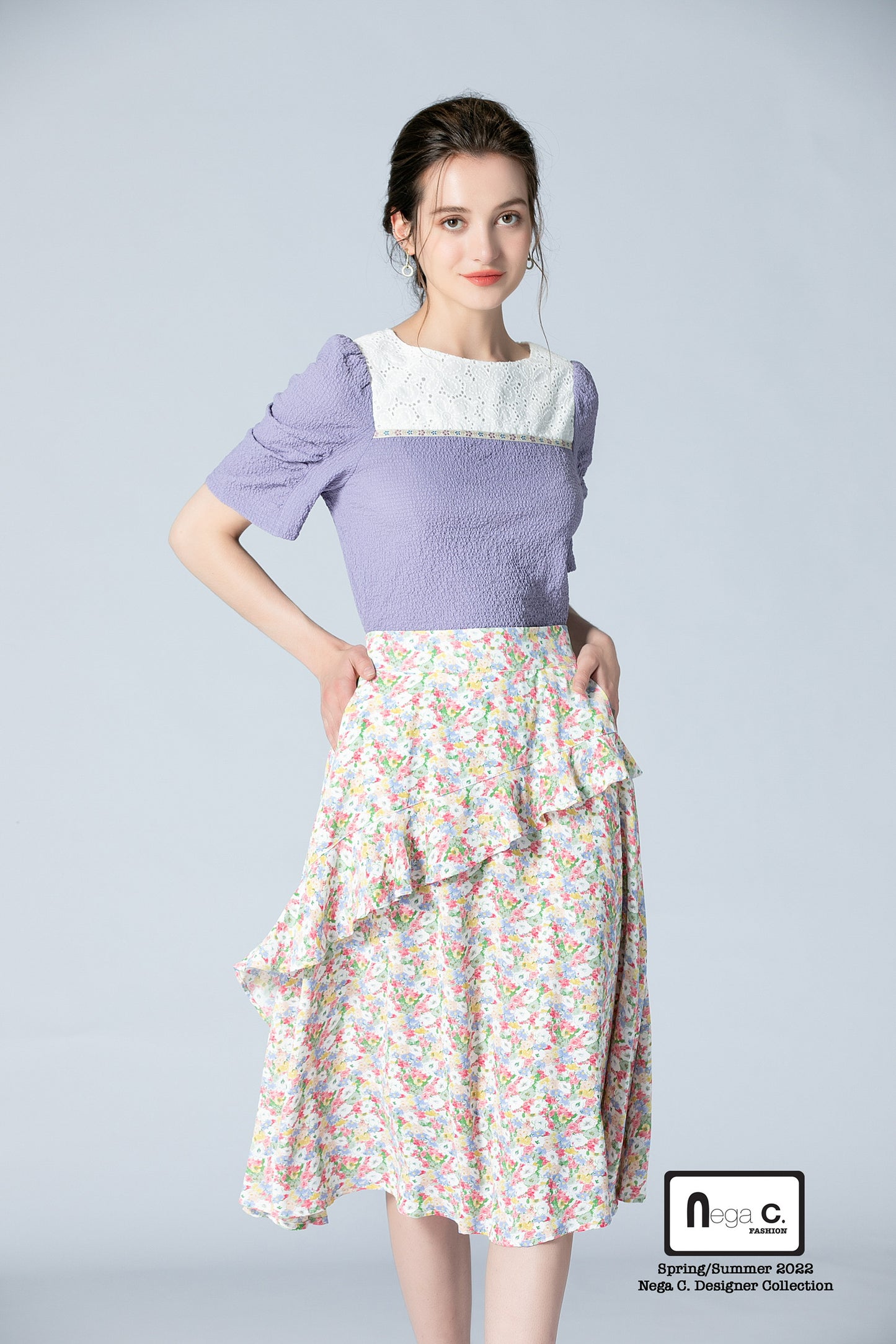 Nega C. เสื้อแขนพัฟลูกไม้เย็บปะติดปะต่อ|สีม่วง|ไม่มีซับใน