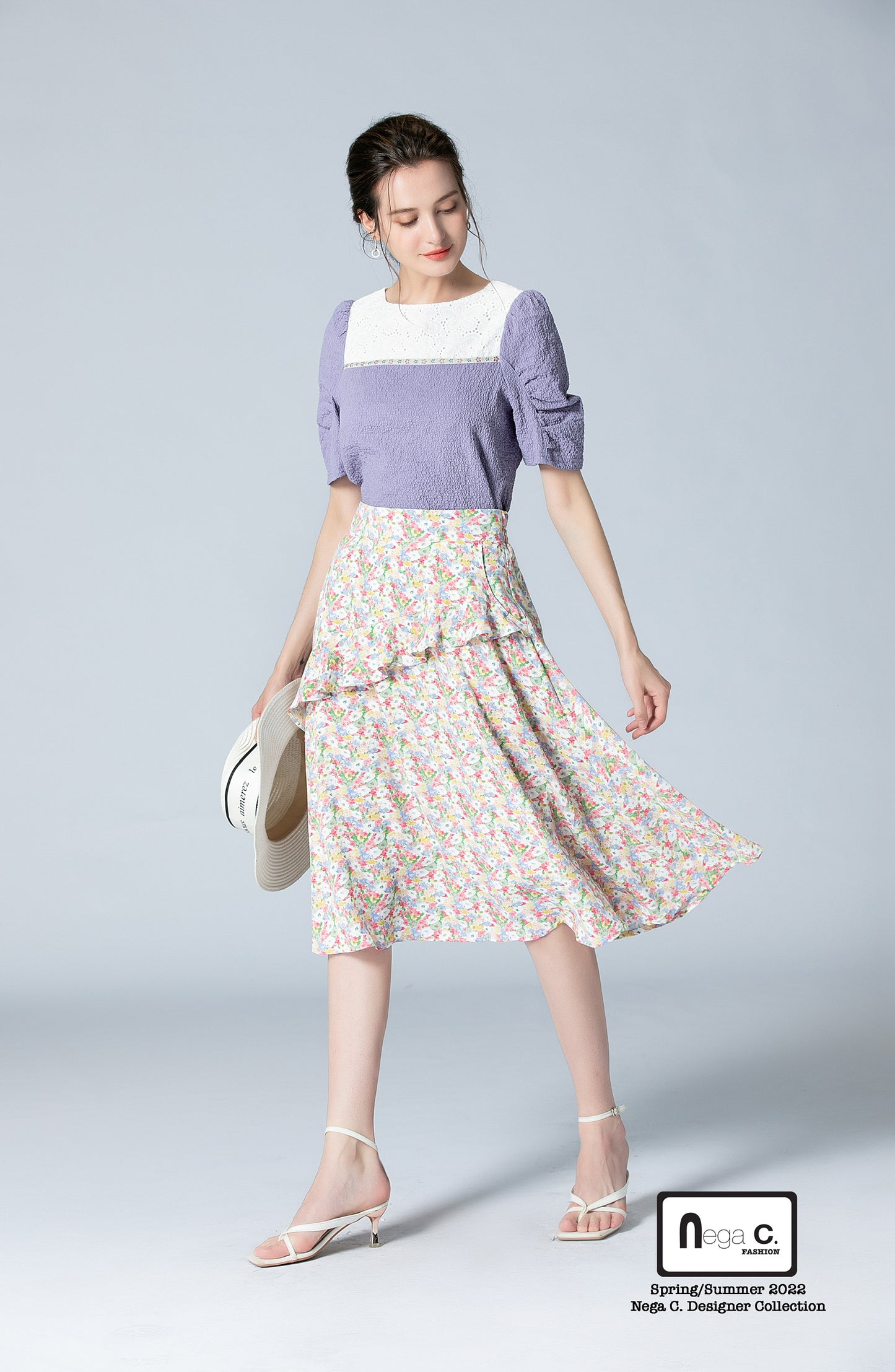 Nega C. เสื้อแขนพัฟลูกไม้เย็บปะติดปะต่อ|สีม่วง|ไม่มีซับใน