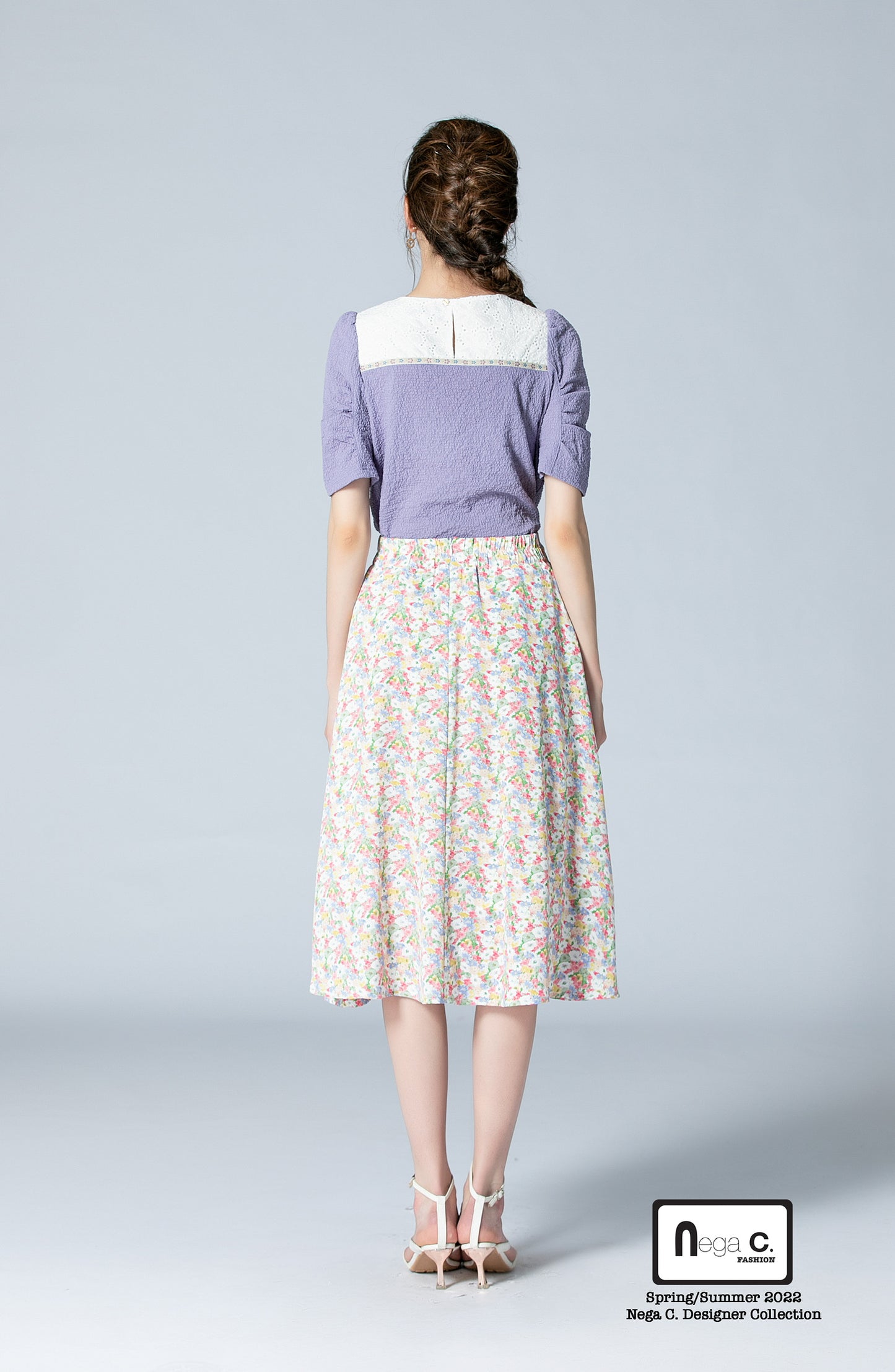 Nega C. เสื้อแขนพัฟลูกไม้เย็บปะติดปะต่อ|สีม่วง|ไม่มีซับใน