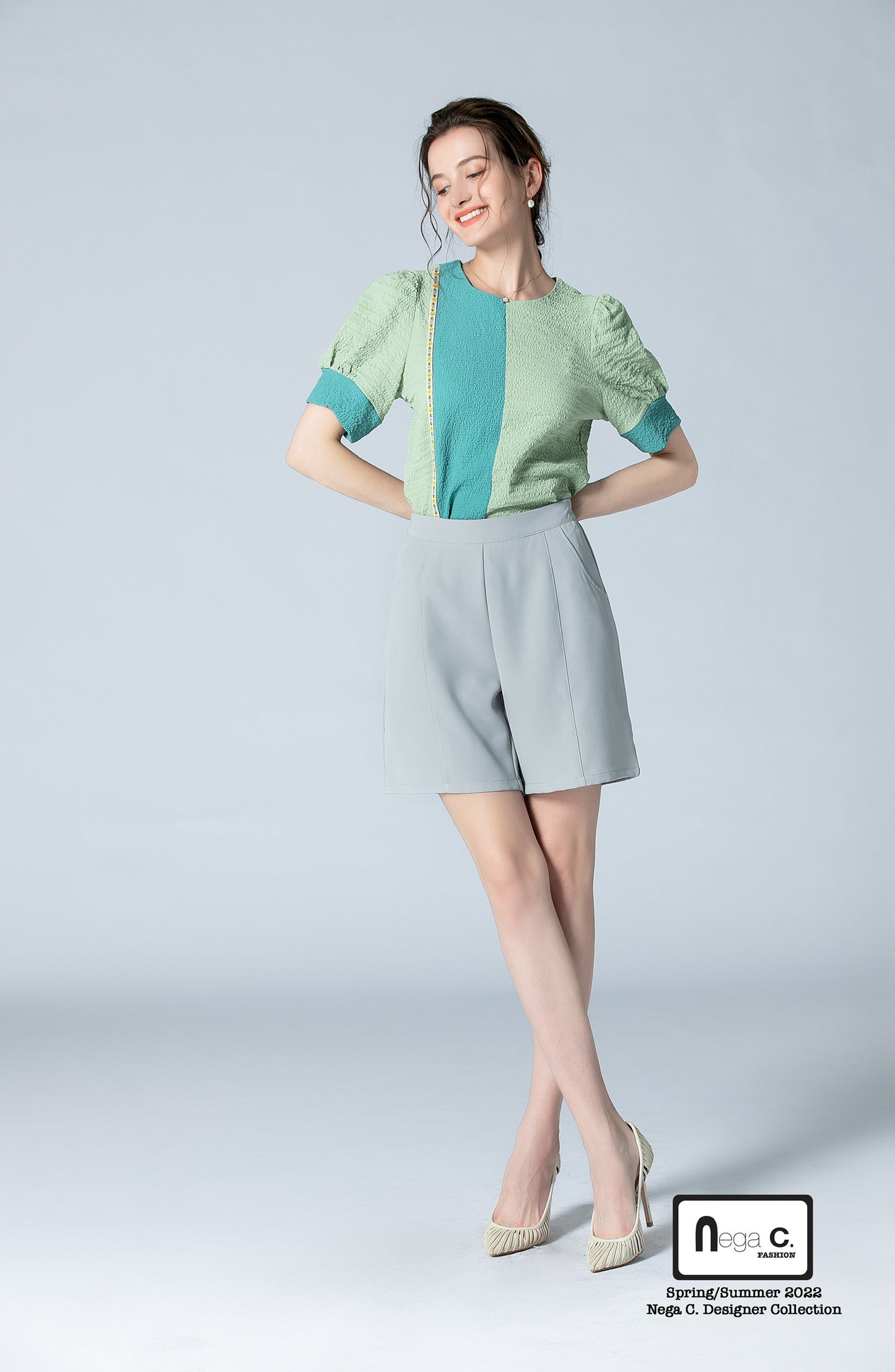 Nega C. 簡約風拼色圓領上衣|綠色|無裡襯