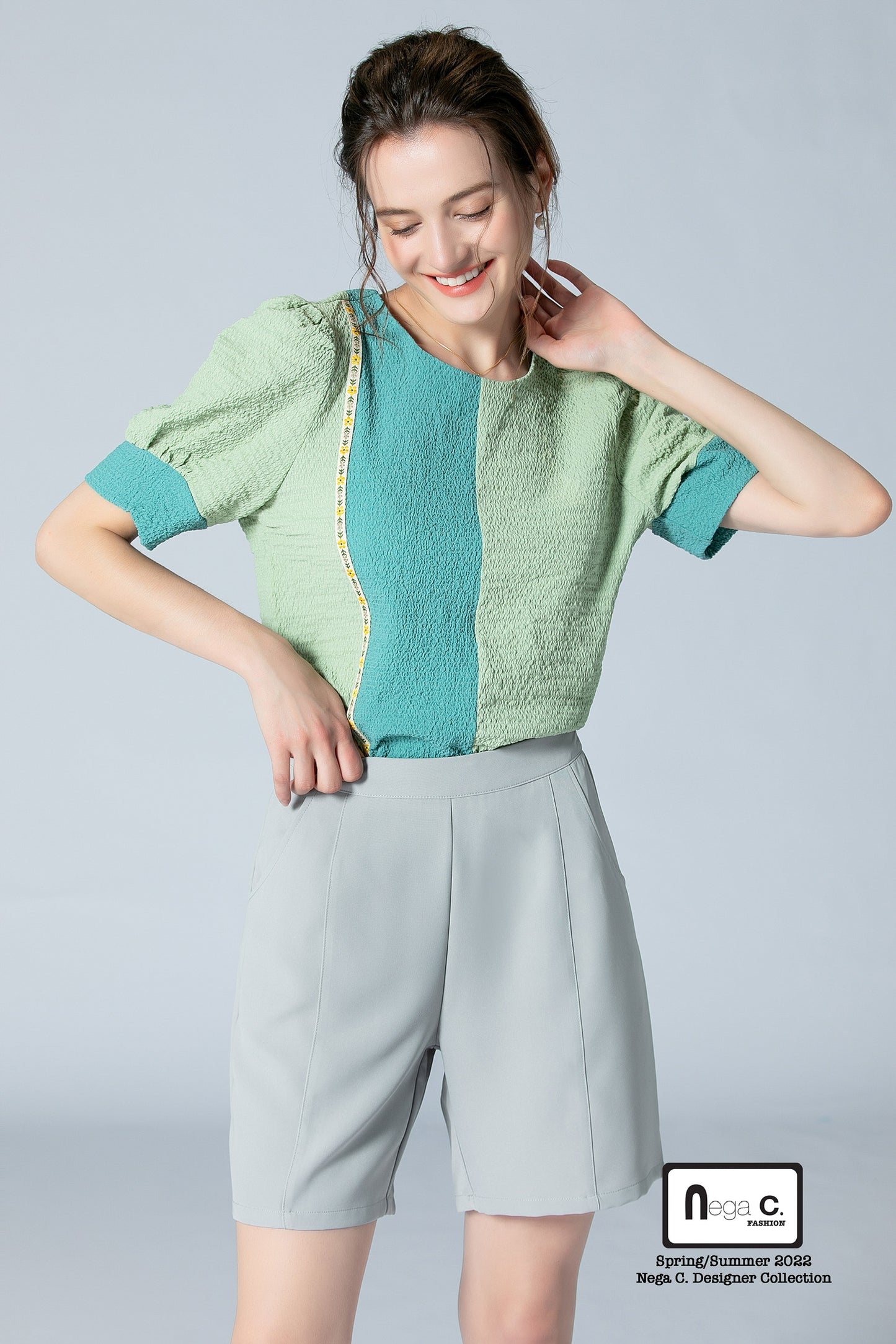 Nega C. 簡約風拼色圓領上衣|綠色|無裡襯