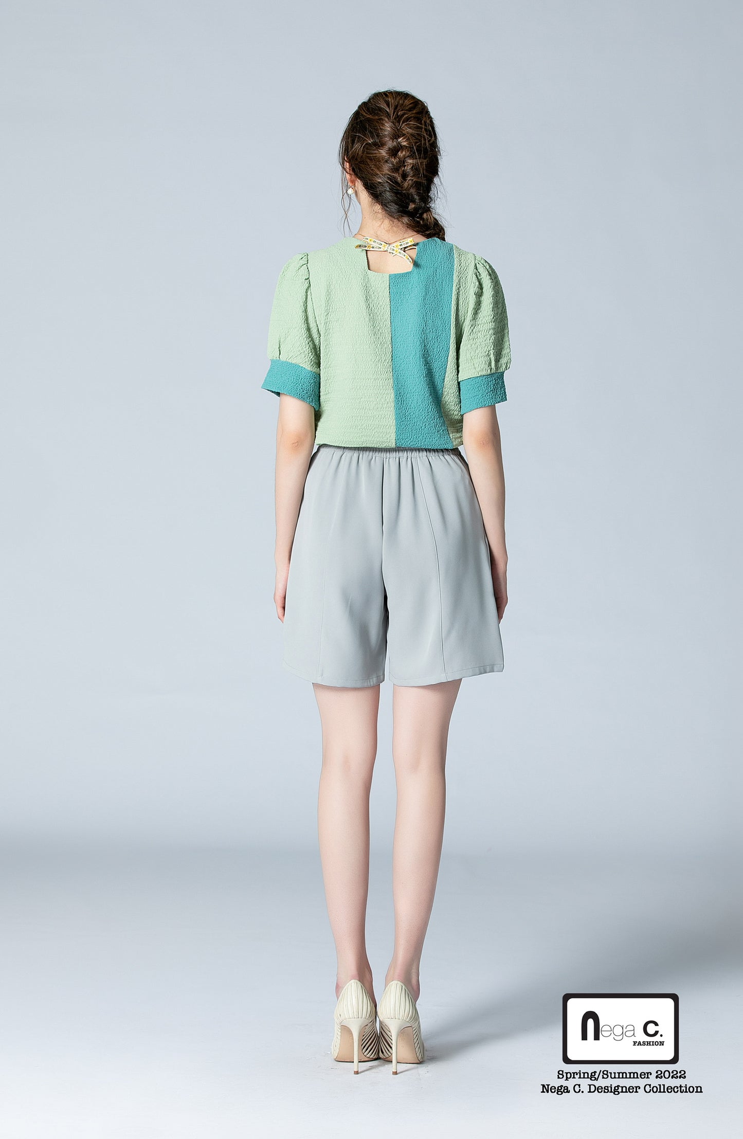 Nega C. 簡約風拼色圓領上衣|綠色|無裡襯