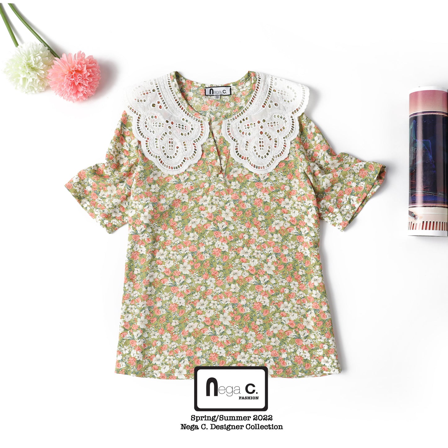 Nega C. เสื้อคอปกลูกไม้ลายดอกไม้เล็ก | เฉียงเหลือง | ไม่มีซับใน