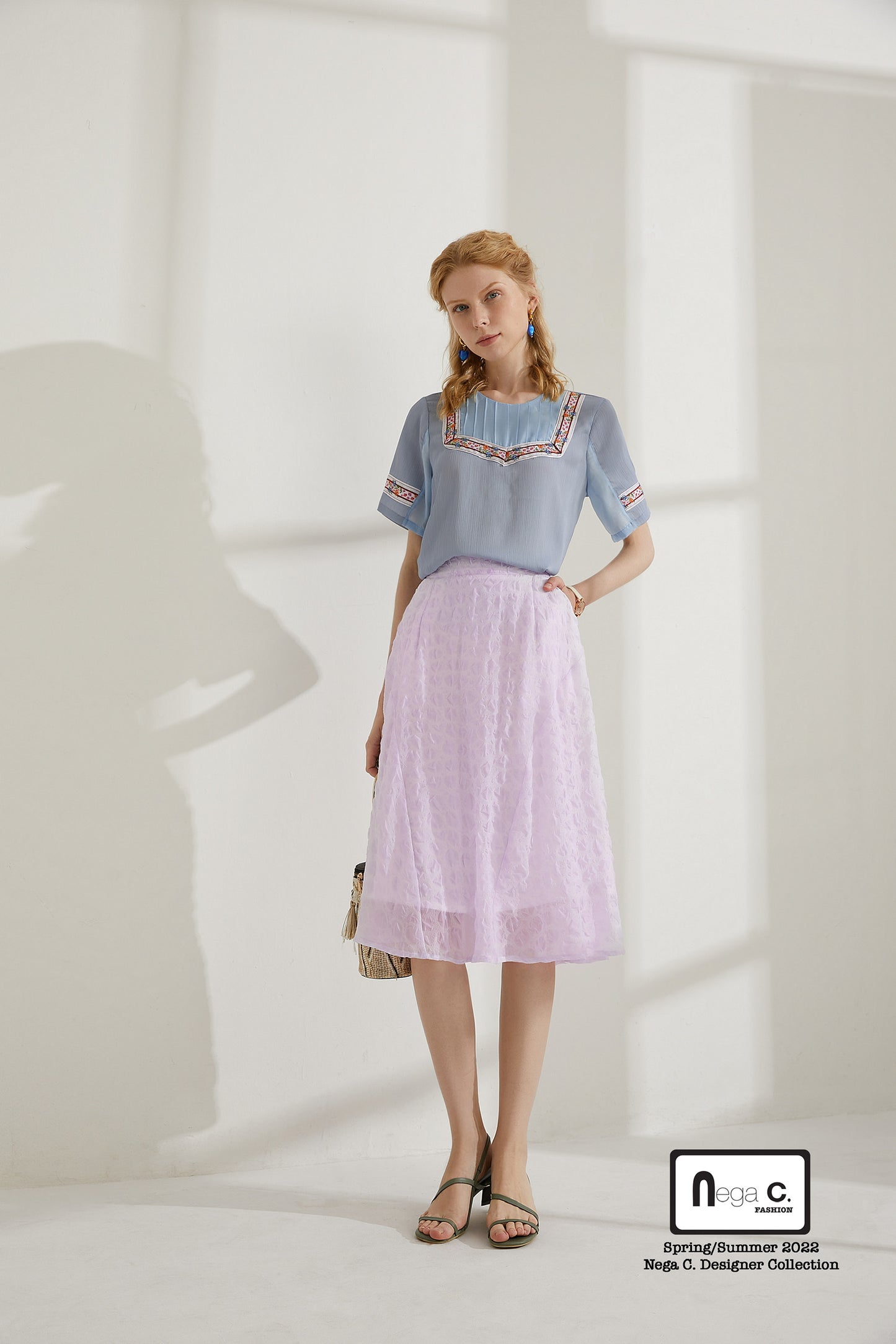 Nega C. 民族風圓領上衣|淺藍色|無裡襯