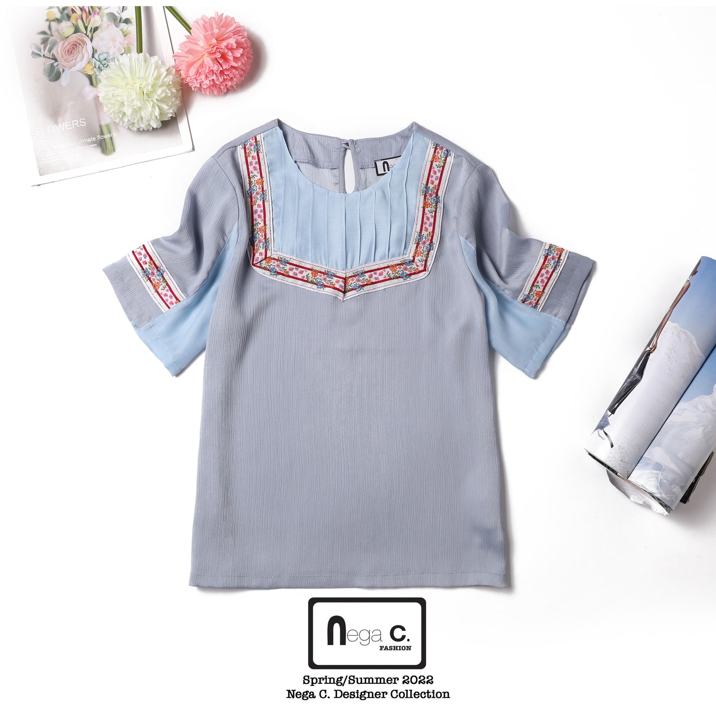 Nega C. 民族風圓領上衣|淺藍色|無裡襯