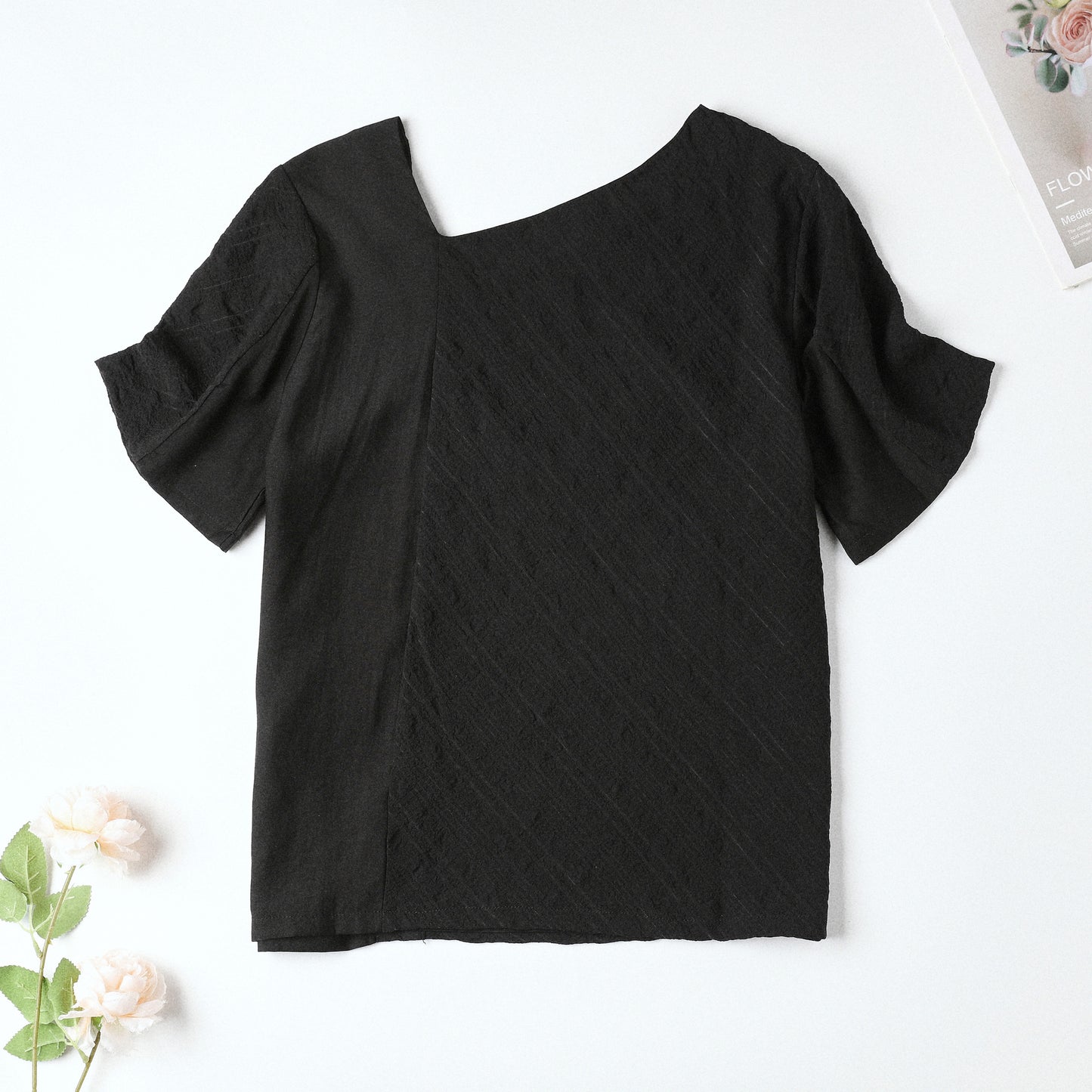 Nega C. เสื้อ Ruched คอไม่สมส่วน|สีดำ|มีซับในครึ่งตัว