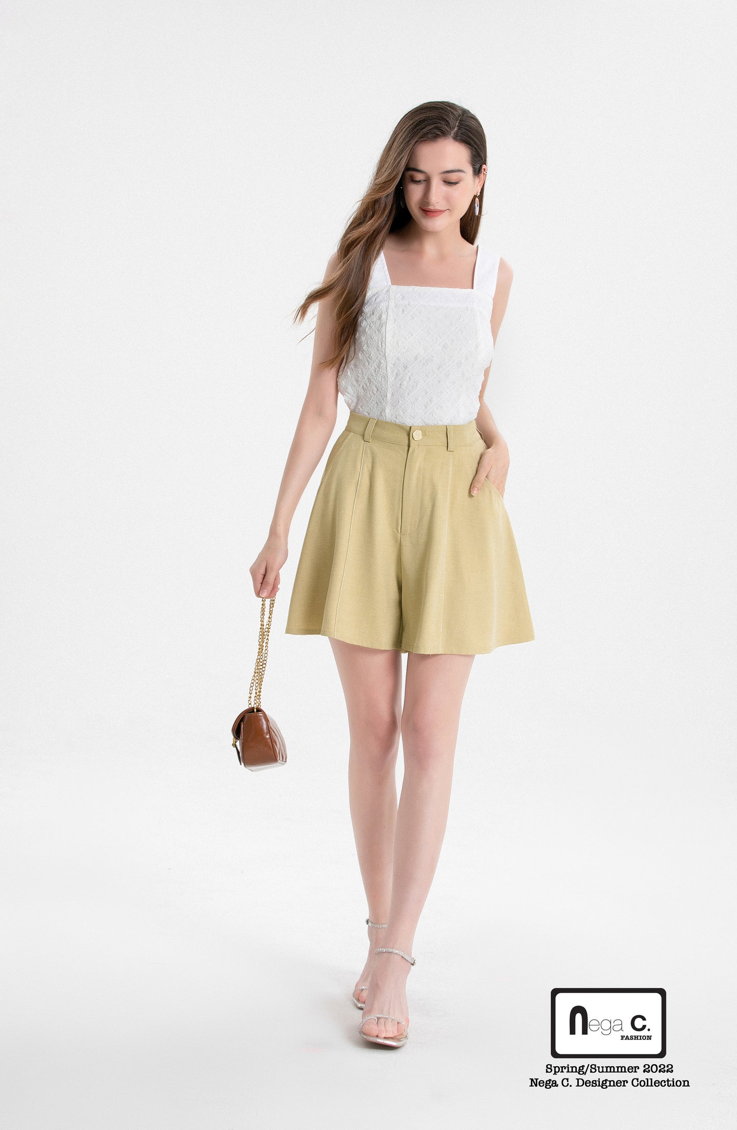 Nega C. เสื้อกั๊กอเนกประสงค์สายสะพายหนา slim fit | สีขาว | สายสะพายปรับได้