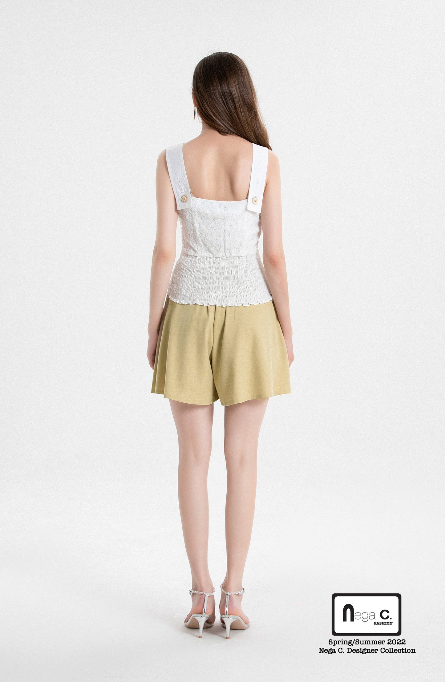 Nega C. เสื้อกั๊กอเนกประสงค์สายสะพายหนา slim fit | สีขาว | สายสะพายปรับได้