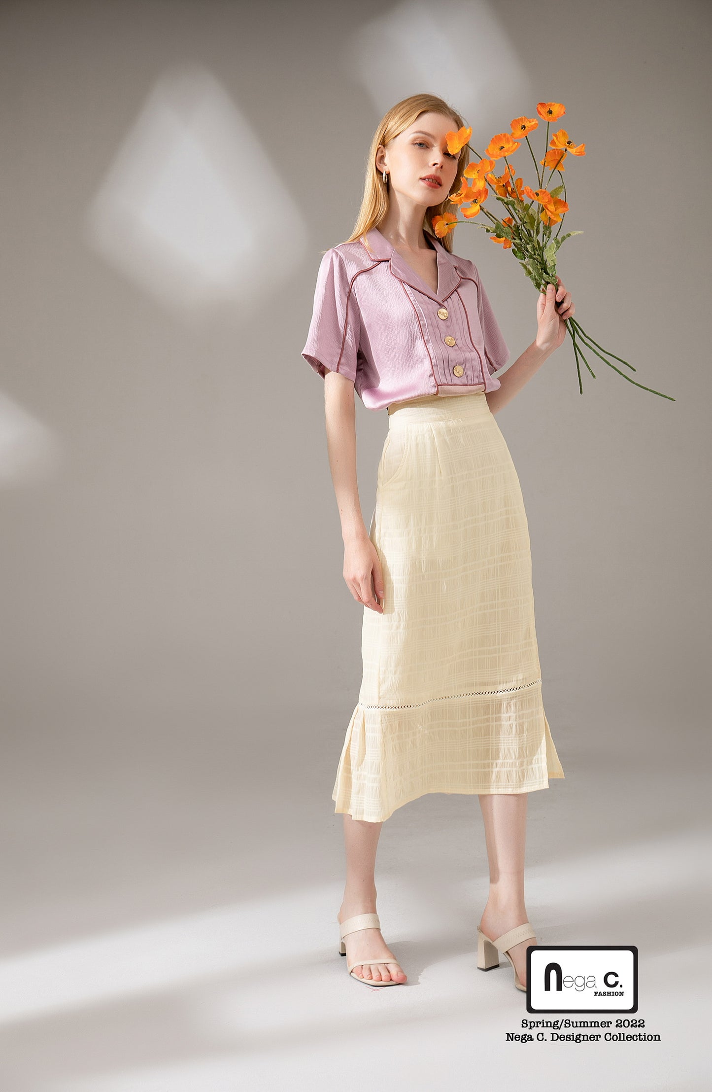 Nega C. Colorblock เสื้อเชิ้ตแขนสั้นคอวี | สีชมพู | ไม่มีซับใน | ไม่ยืดหยุ่น
