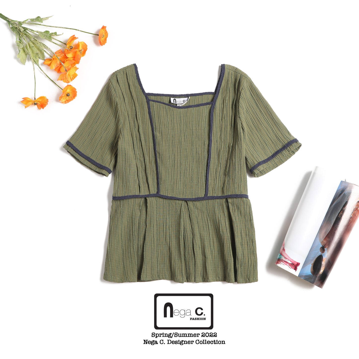 Nega C. เสื้อคอเหลี่ยมปาดไหล่พับสี | สีเขียว | ยืดเล็กน้อย | ไม่มีซับใน