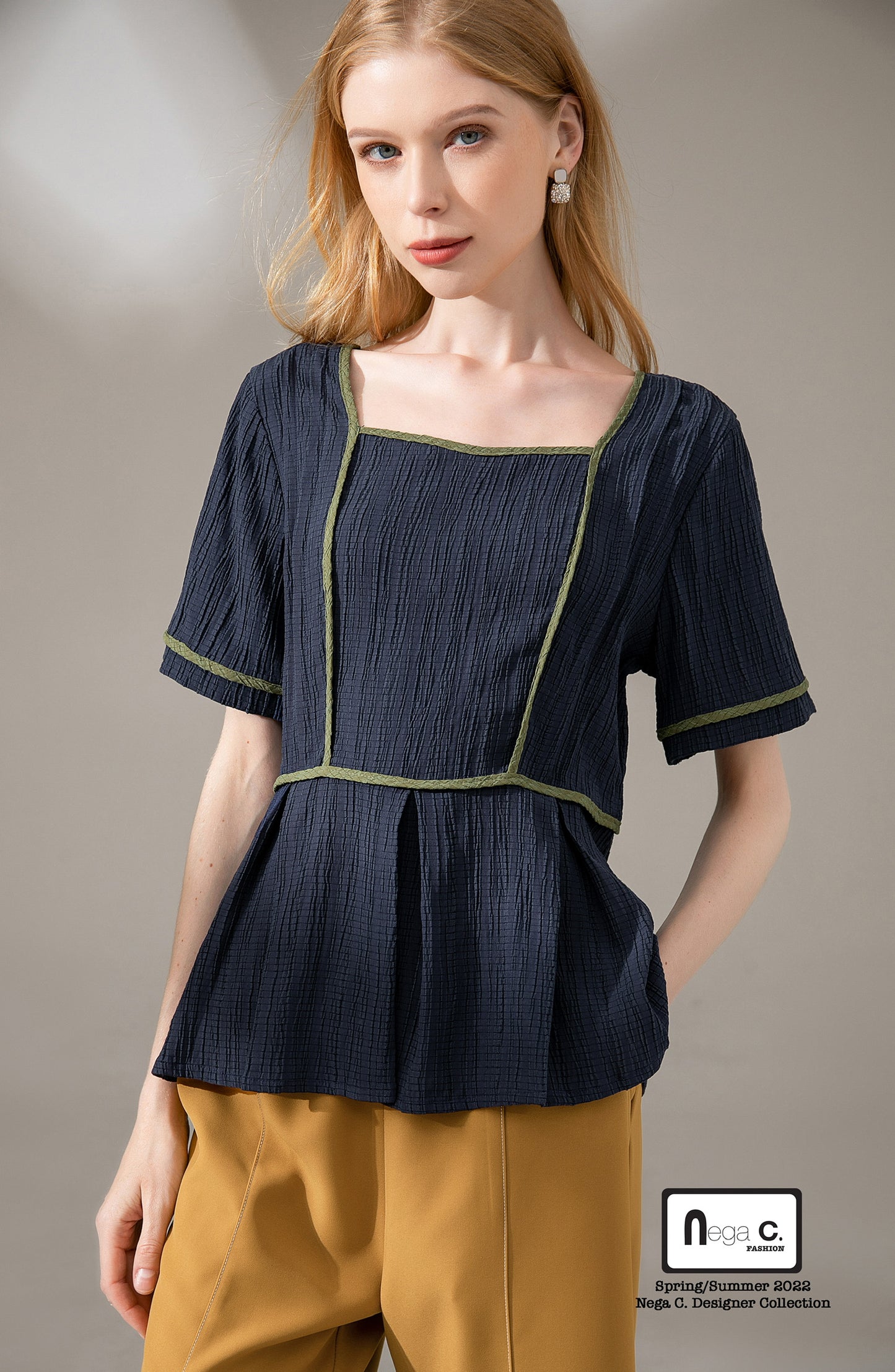 Nega C. 壓摺拼色滾邊方領上衣|深藍色|微彈|無裡襯