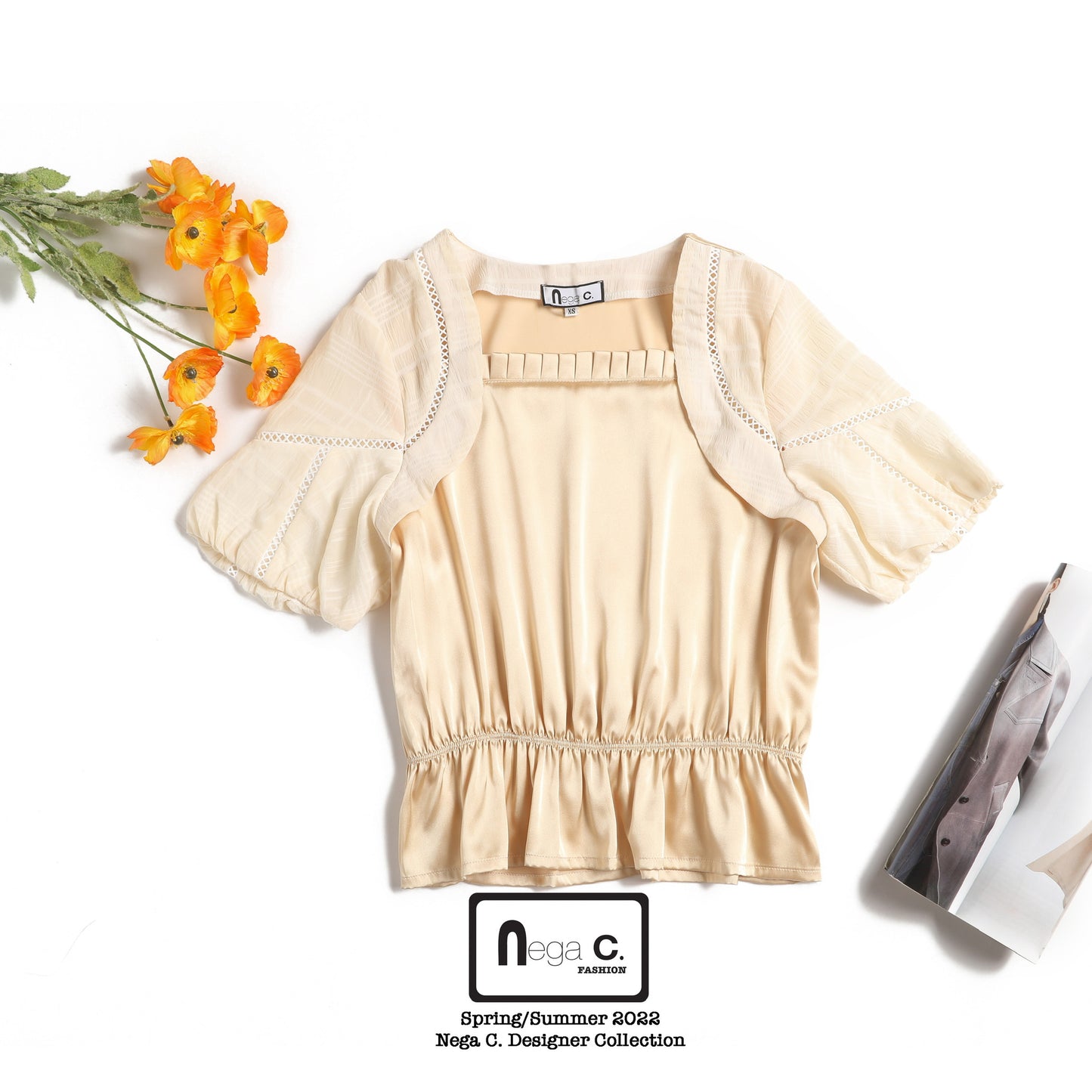 Nega C. เสื้อทูนิคคอเหลี่ยมเย็บปะติดปะต่อ | แอปริคอท | ครึ่งตัว | ไม่ยืด