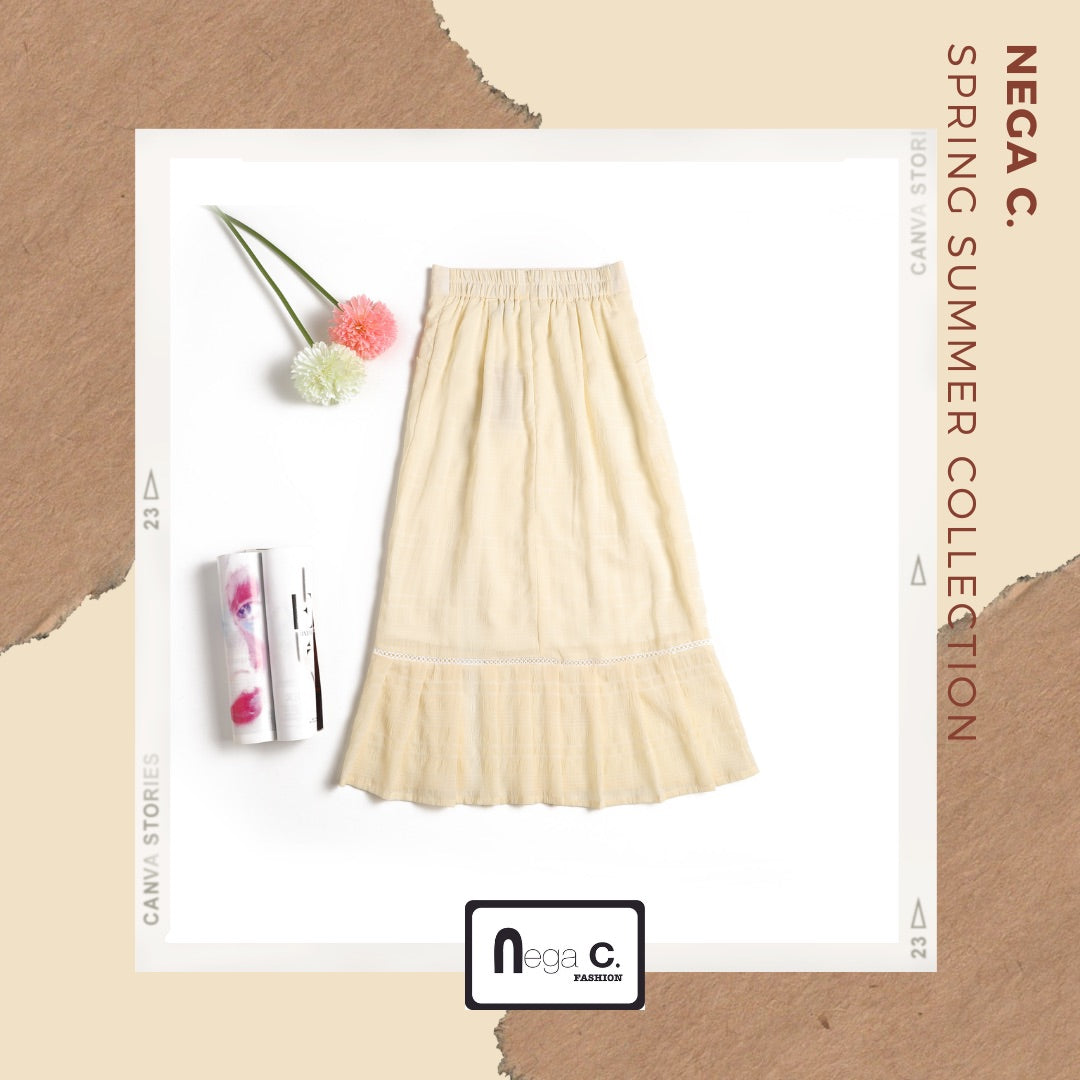 Nega C. กระโปรงยาวลายสก๊อตทรงเอมีผ่า | สีแอปริคอท | มีซับใน | ผ่า