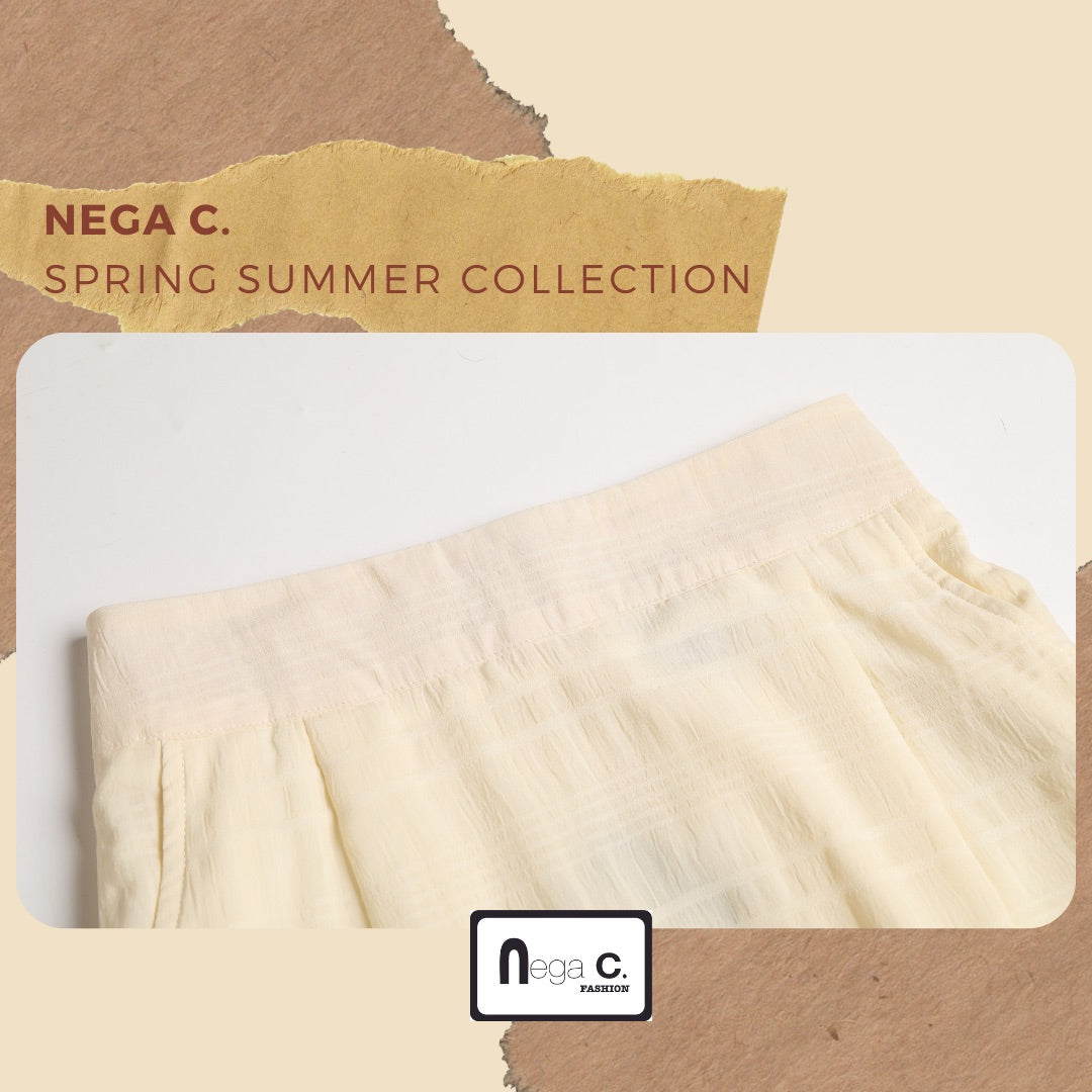 Nega C. กระโปรงยาวลายสก๊อตทรงเอมีผ่า | สีแอปริคอท | มีซับใน | ผ่า