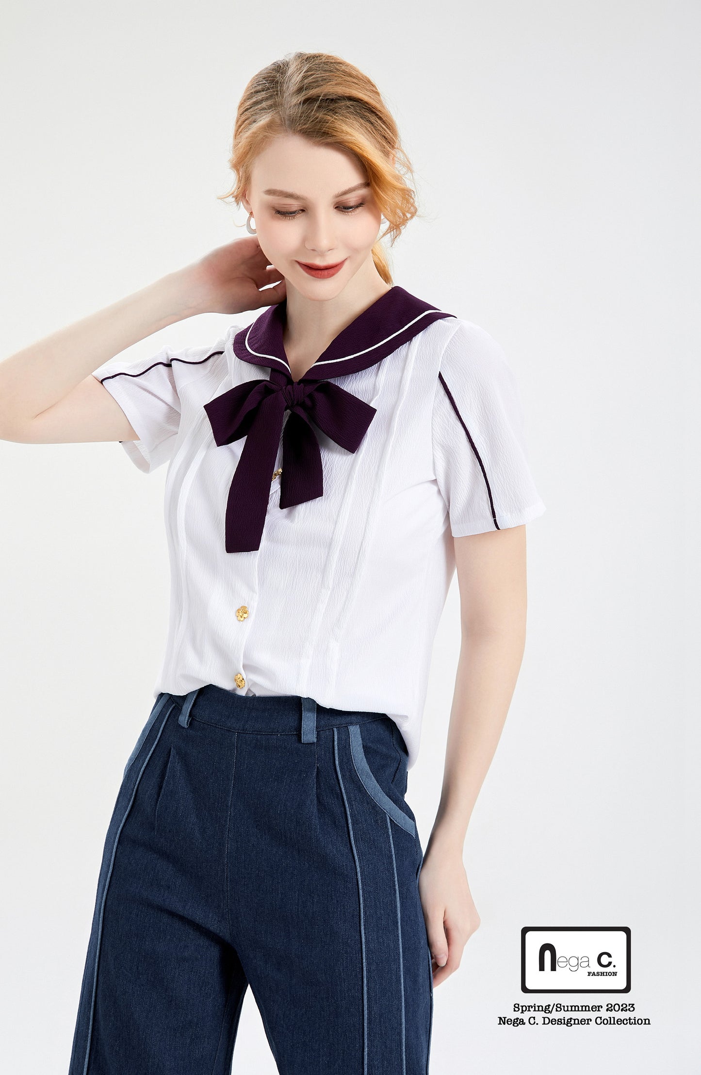 Nega C.เสื้อเชิ้ตผูกปมผีเสื้อ|สีขาว