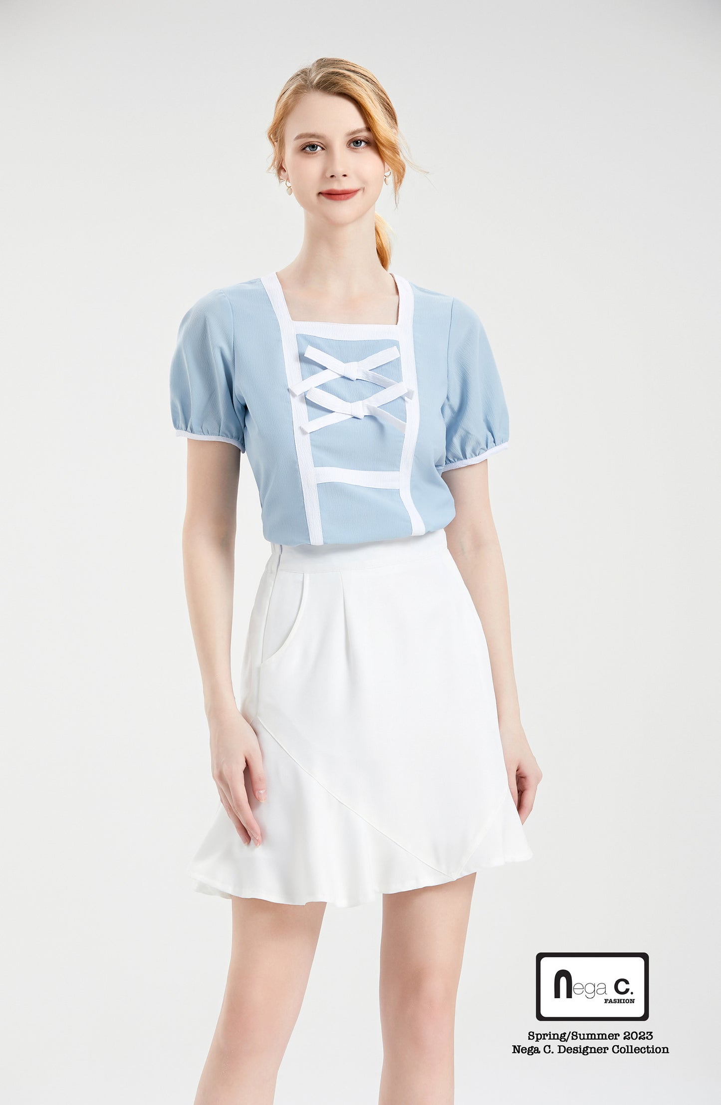 Nega C.เสื้อคอเหลี่ยมคัลเลอร์บล็อคแต่งโบว์คู่ |สีฟ้า |มีซับใน