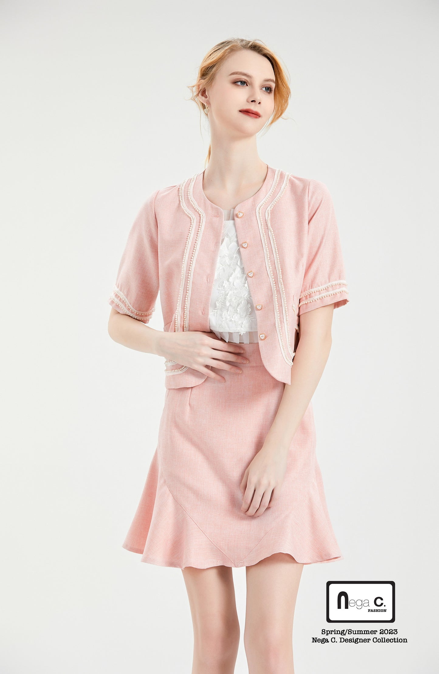 Nega C. เสื้อแจ็คเก็ตแขนสั้นมุกคอกลม |สีชมพู |มีซับใน