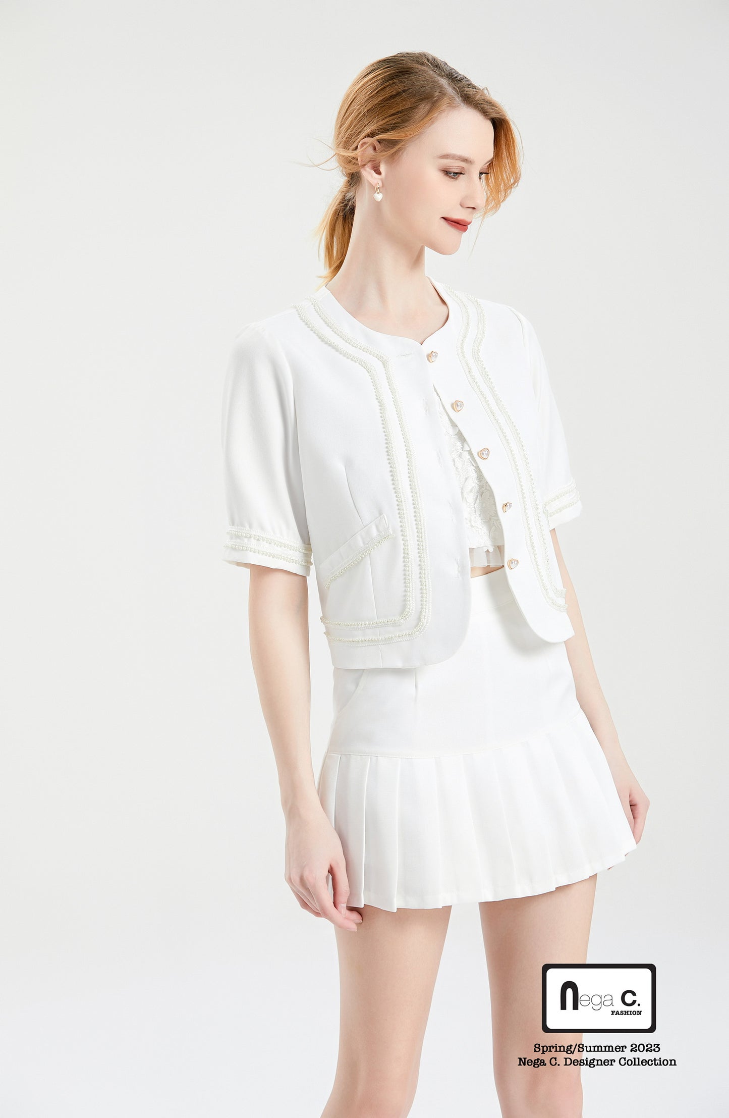 Nega C. เสื้อแจ็คเก็ตแขนสั้นมุกคอกลม |สีขาว |มีซับใน