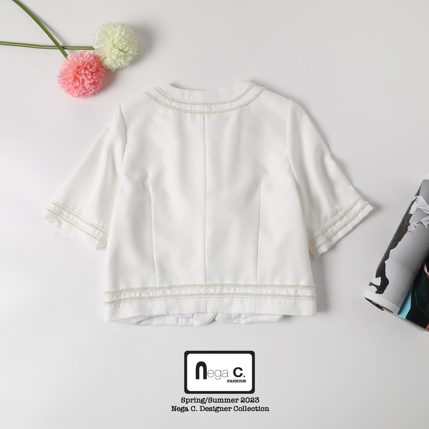 Nega C. เสื้อแจ็คเก็ตแขนสั้นมุกคอกลม |สีขาว |มีซับใน