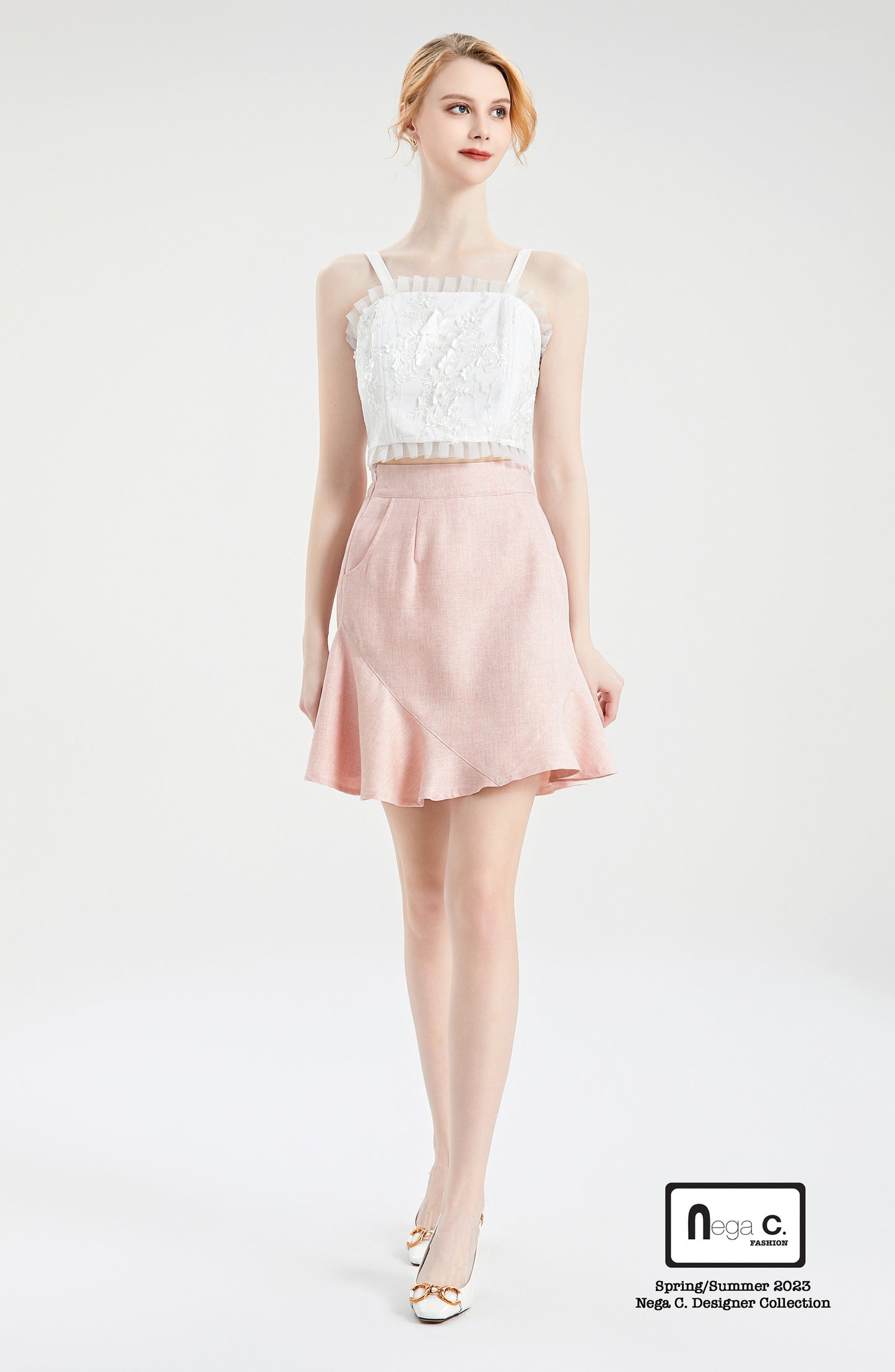 Nega C. เสื้อชั้นในลูกไม้ Romantic Floral Lace with Spaghetti Straps |สีขาว |มีซับใน