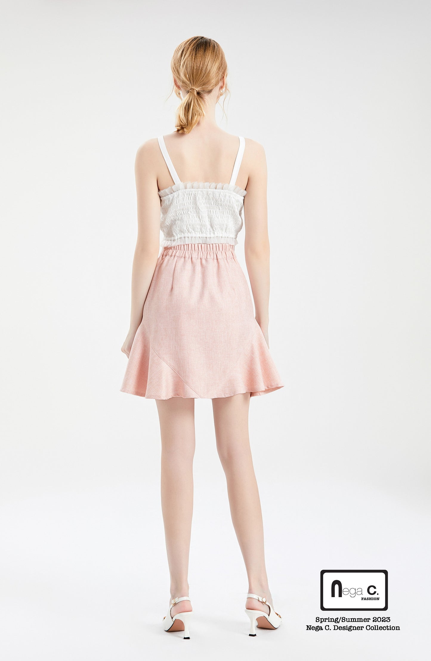 Nega C. เสื้อชั้นในลูกไม้ Romantic Floral Lace with Spaghetti Straps |สีขาว |มีซับใน