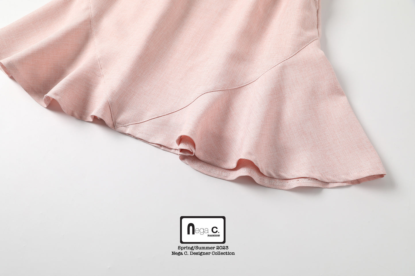 Nega C. กระโปรง Midi Ruffle Hem เรียบหรู | สีชมพู | มีซับใน